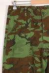 1960's Poplin ARVN leaf camouflage pants, size large, light fabric, rare, used.
