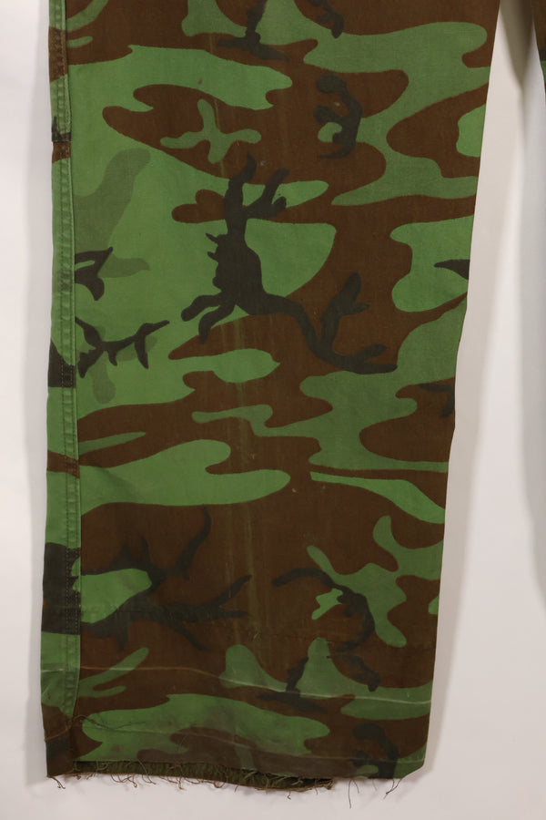 1960's Poplin ARVN leaf camouflage pants, size large, light fabric, rare, used.