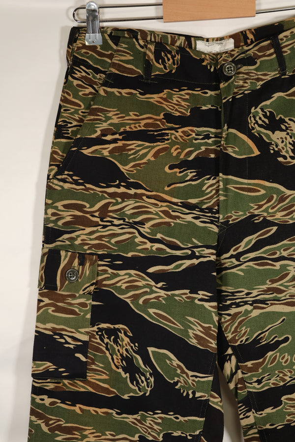 Mid-1960s Deadstock Early Gold Tiger Stripe Pants Size S-R US Cut