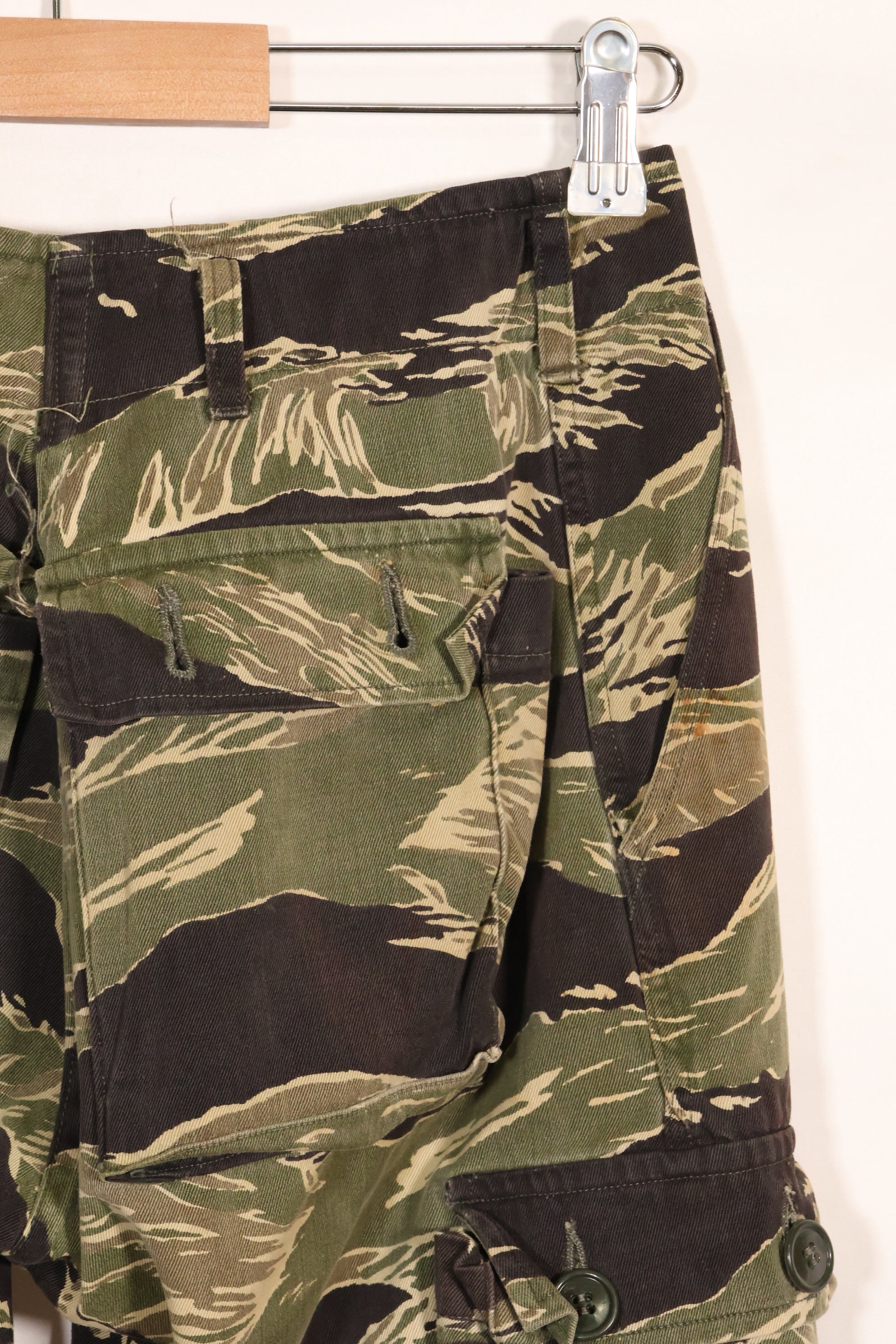 Mid-1960s Okinawa Tiger Pattern US Cut Modified Tiger Stripe Pants Used