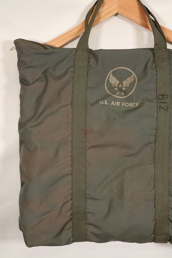 1950's U.S. Air Force early model helmet bag, zipper in operation, beautiful, used.