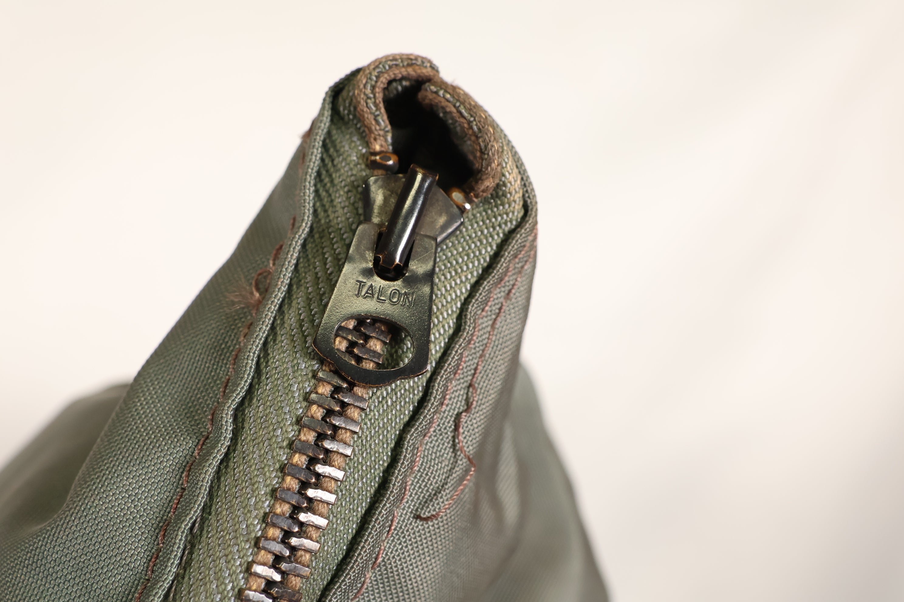 1950's U.S. Air Force early model helmet bag, zipper in operation, beautiful, used.