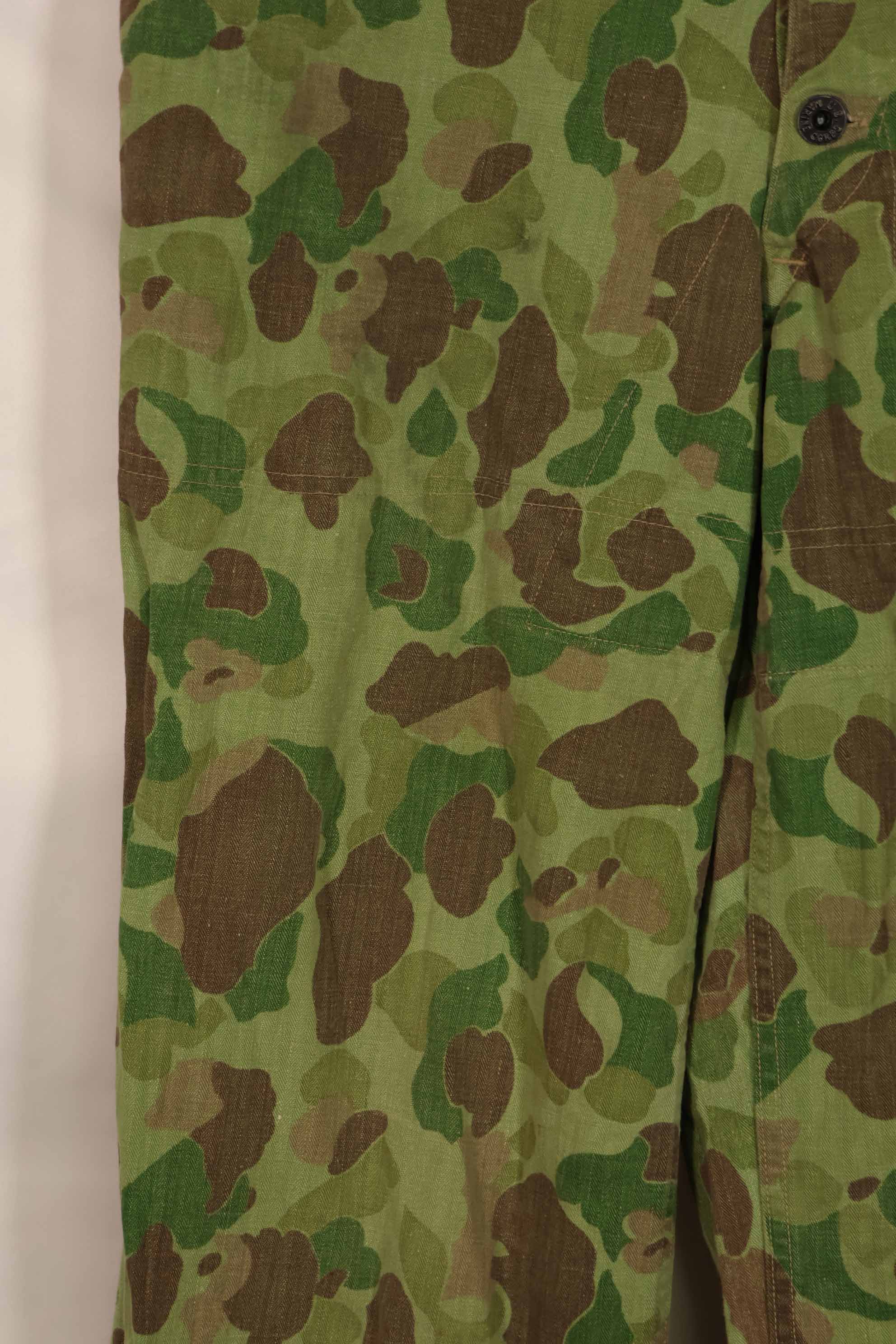 Real 1940s WWII U.S. Marine Corps P44 grogskin camouflage pants, used.