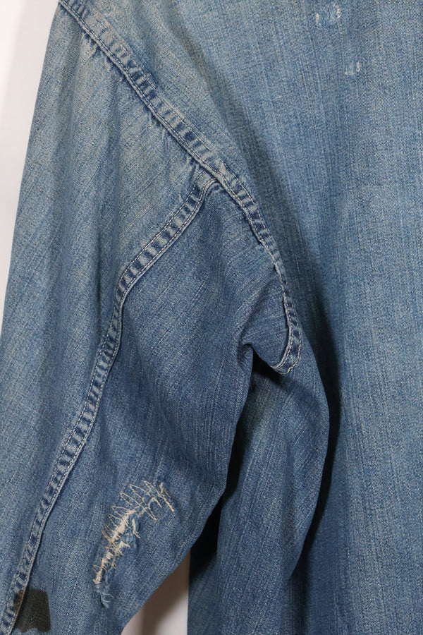 1930s U.S. Army denim pullover shirt, 3 buttons, used.