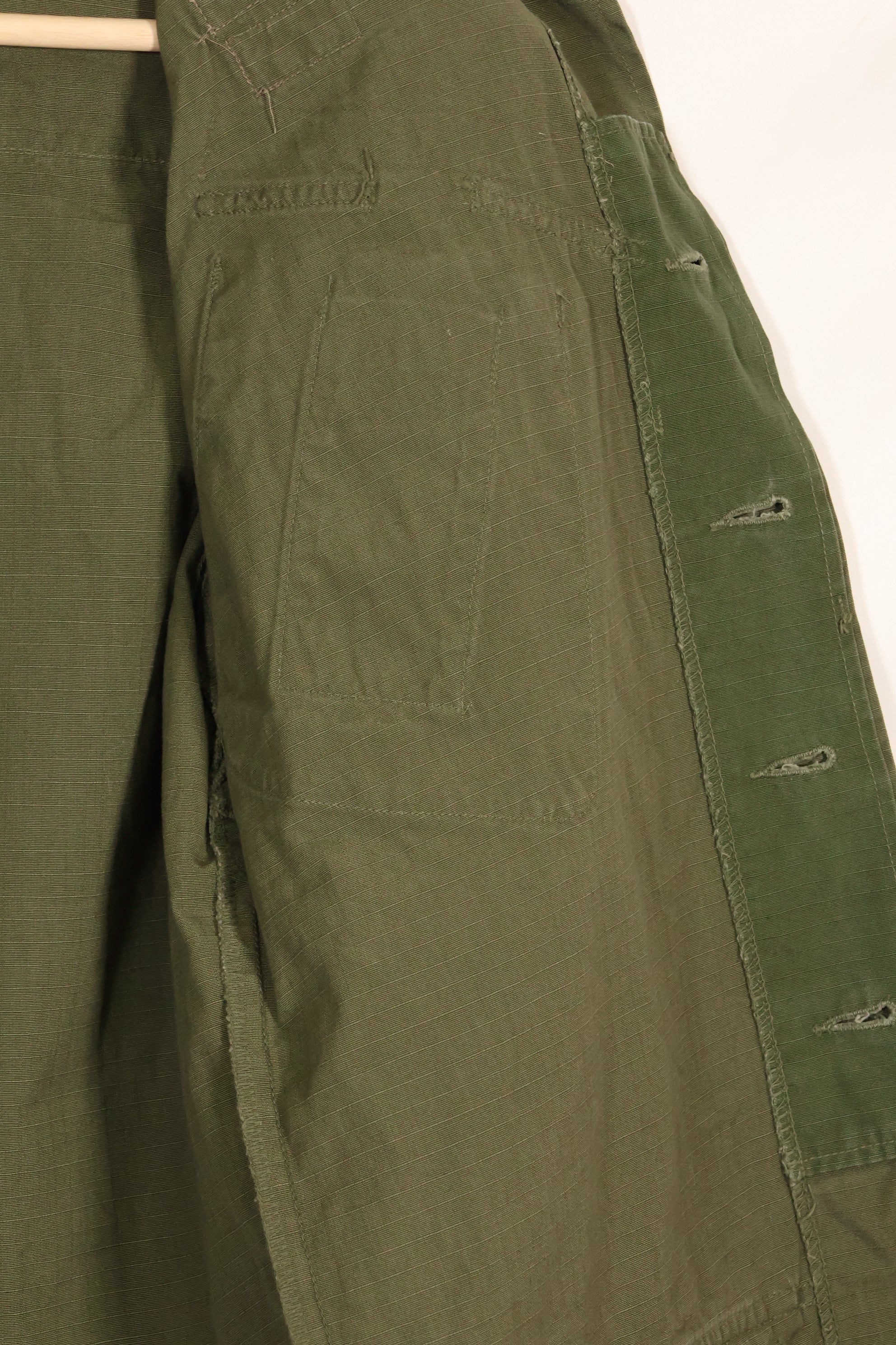 1969 Contract X-S-R 4th Model Jungle Fatigue Jacket 173rd Airborne Brigade, patch available, used.