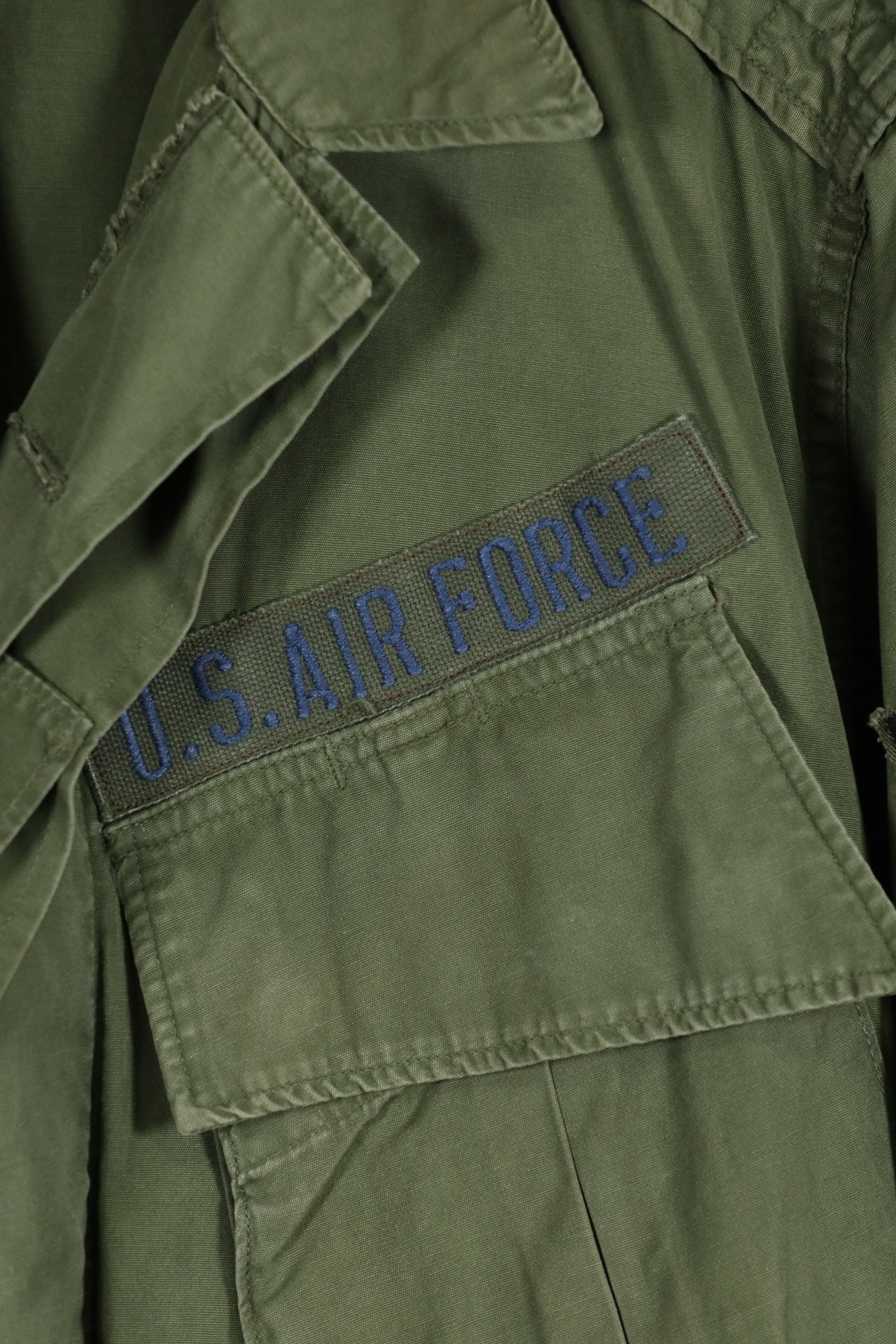 Real 2nd Model Jungle Fatigue Jacket SMALL-REGULAR with USAF patch, retrofitted.