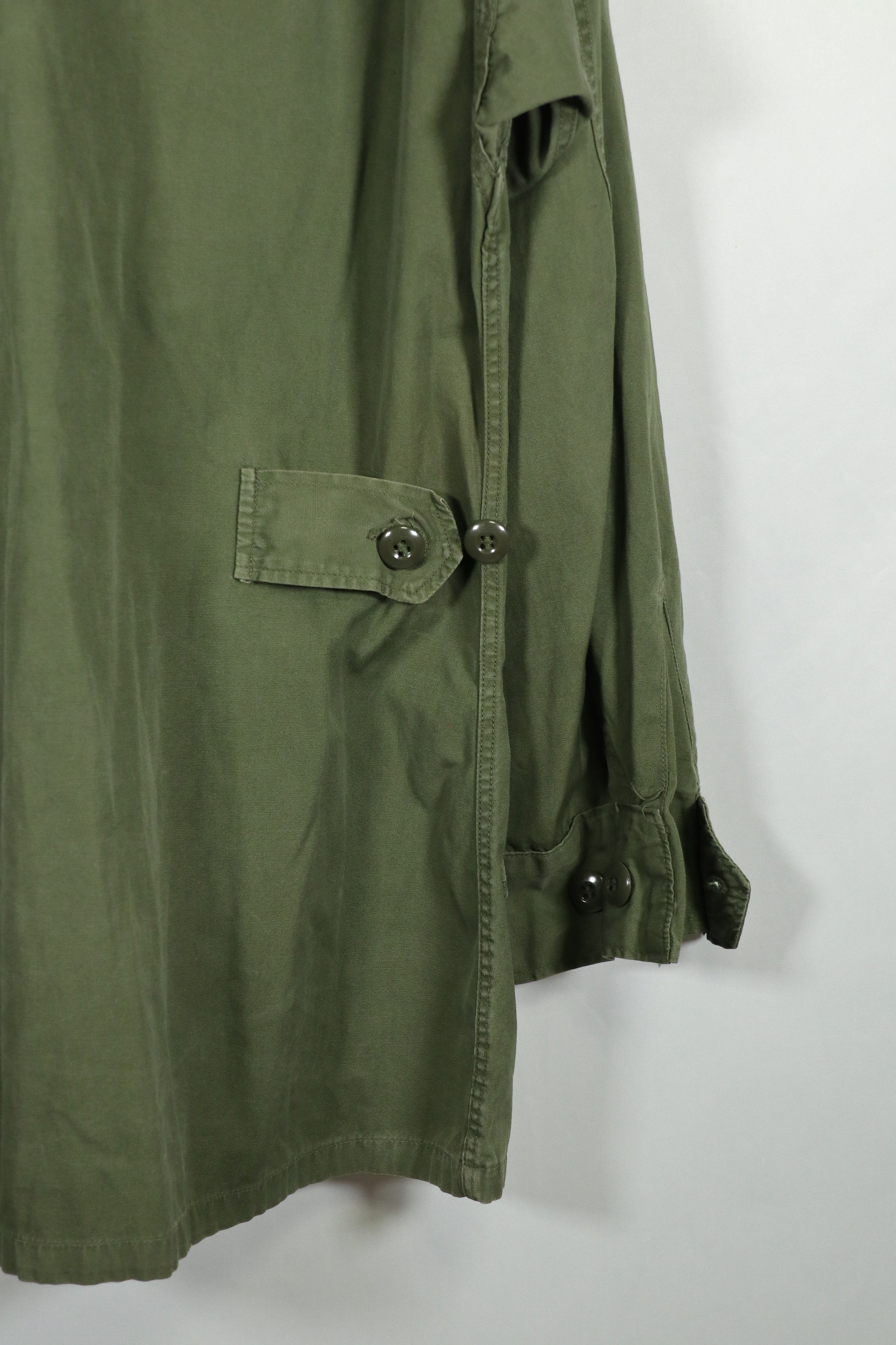 Real 2nd Model Jungle Fatigue Jacket SMALL-REGULAR with USAF patch, retrofitted.