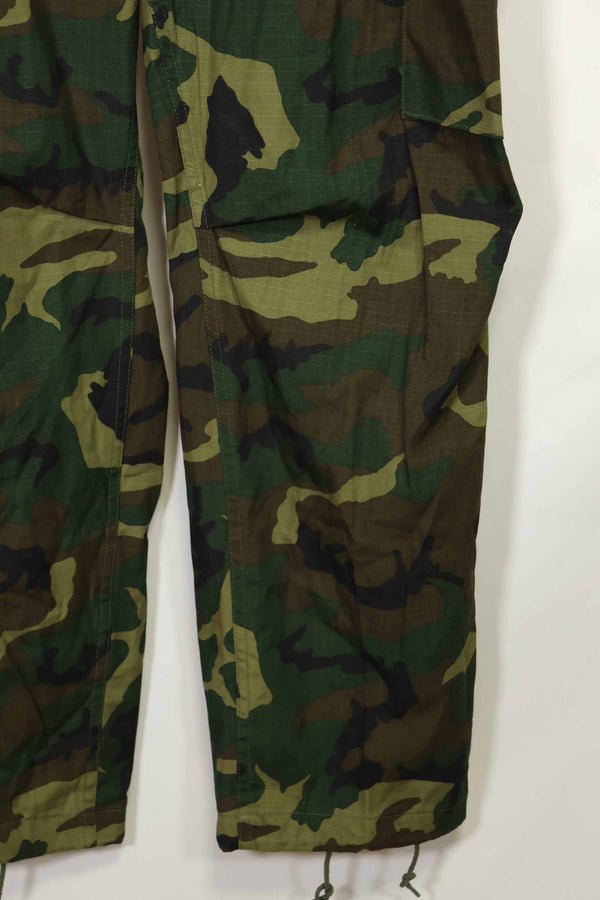 1981 Contract Deadstock U.S. Army ERDL LC Leaf Jungle Fatigue Pants L-S