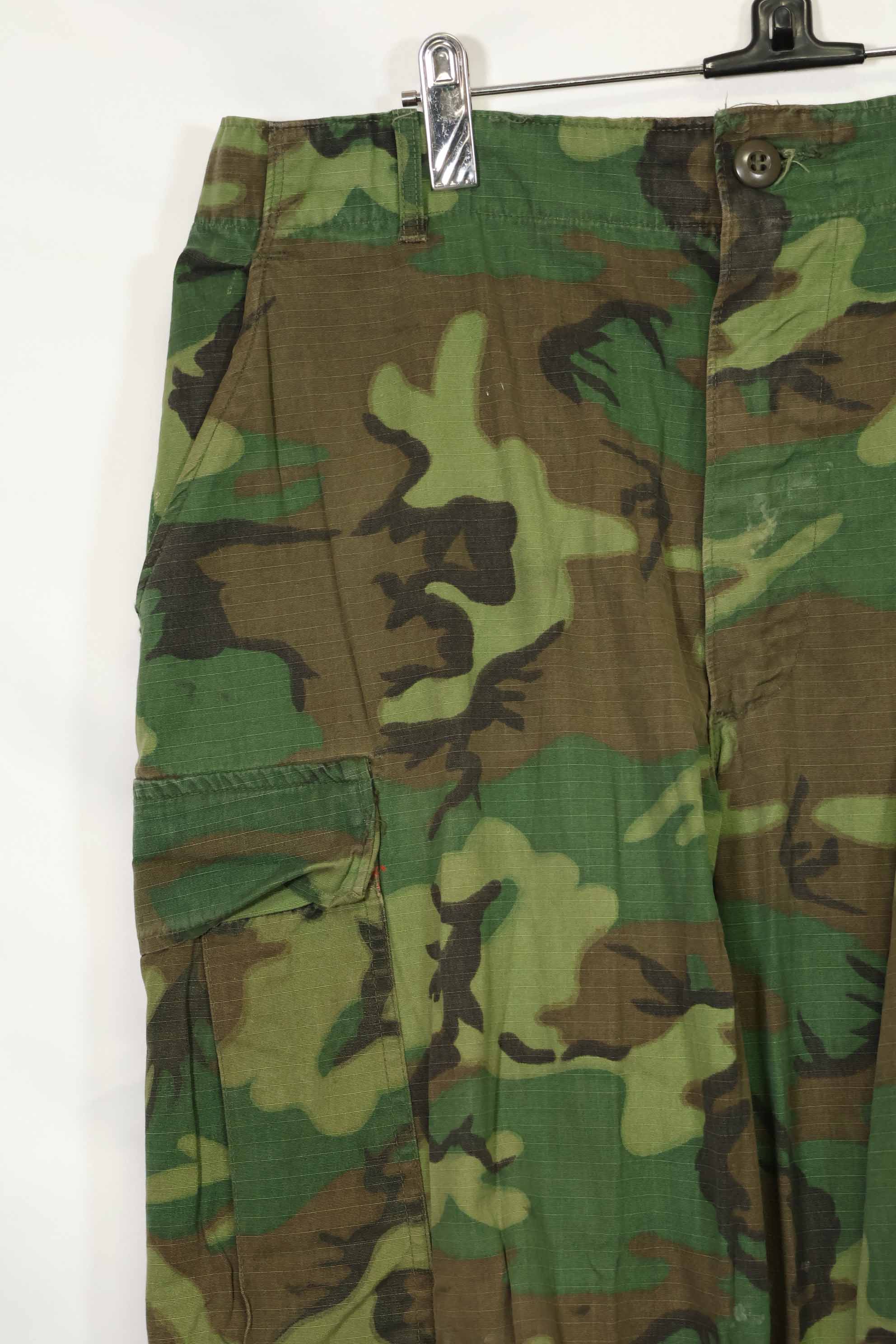 1968 Contract Ripstop Fabric US Army ERDL Camouflage Fatigue Pants M-L Used