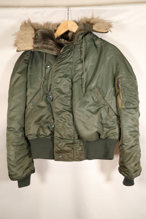 Late 1980s, MEDIUM, Civilian Use, Made by Alpha Industries, N2-B Flight Jacket, Used