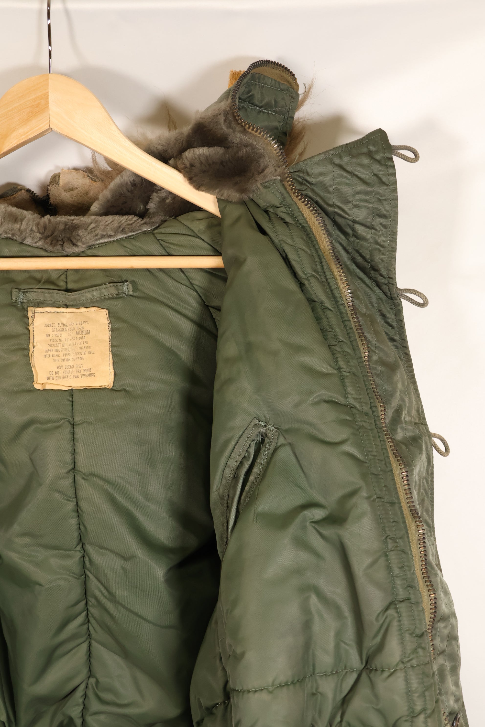 Late 1980s, MEDIUM, Civilian Use, Made by Alpha Industries, N2-B Flight Jacket, Used