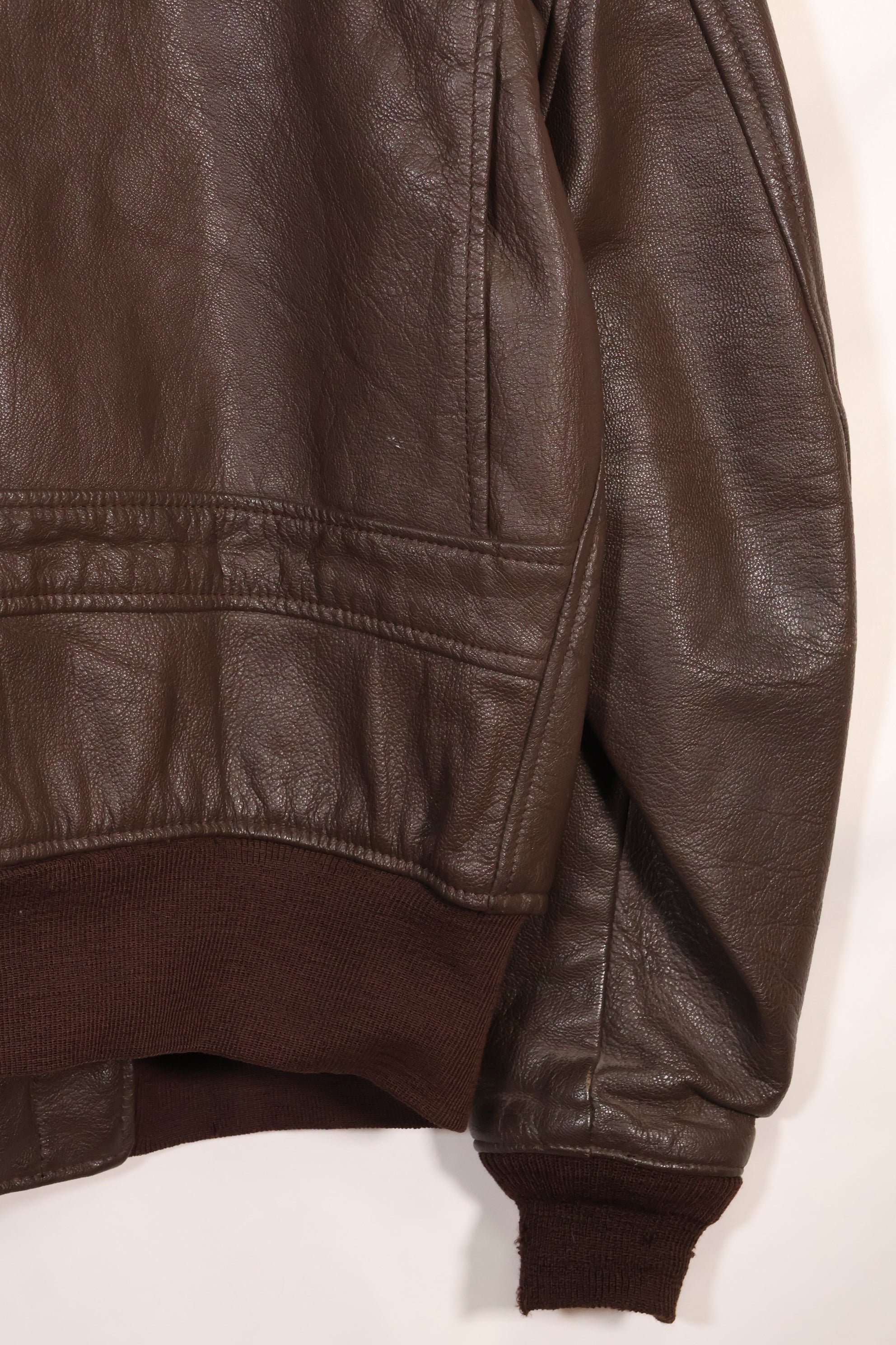 1969 Contract Size 44 US Navy G-1 Flight Jacket Large Size Used