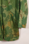Old replica US Marine Corps Mitchell camouflage reversible hoodie, used.
