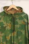 Old replica US Marine Corps Mitchell camouflage reversible hoodie, used.