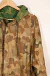 Old replica US Marine Corps Mitchell camouflage reversible hoodie, used.