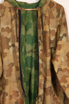 Old replica US Marine Corps Mitchell camouflage reversible hoodie, used.