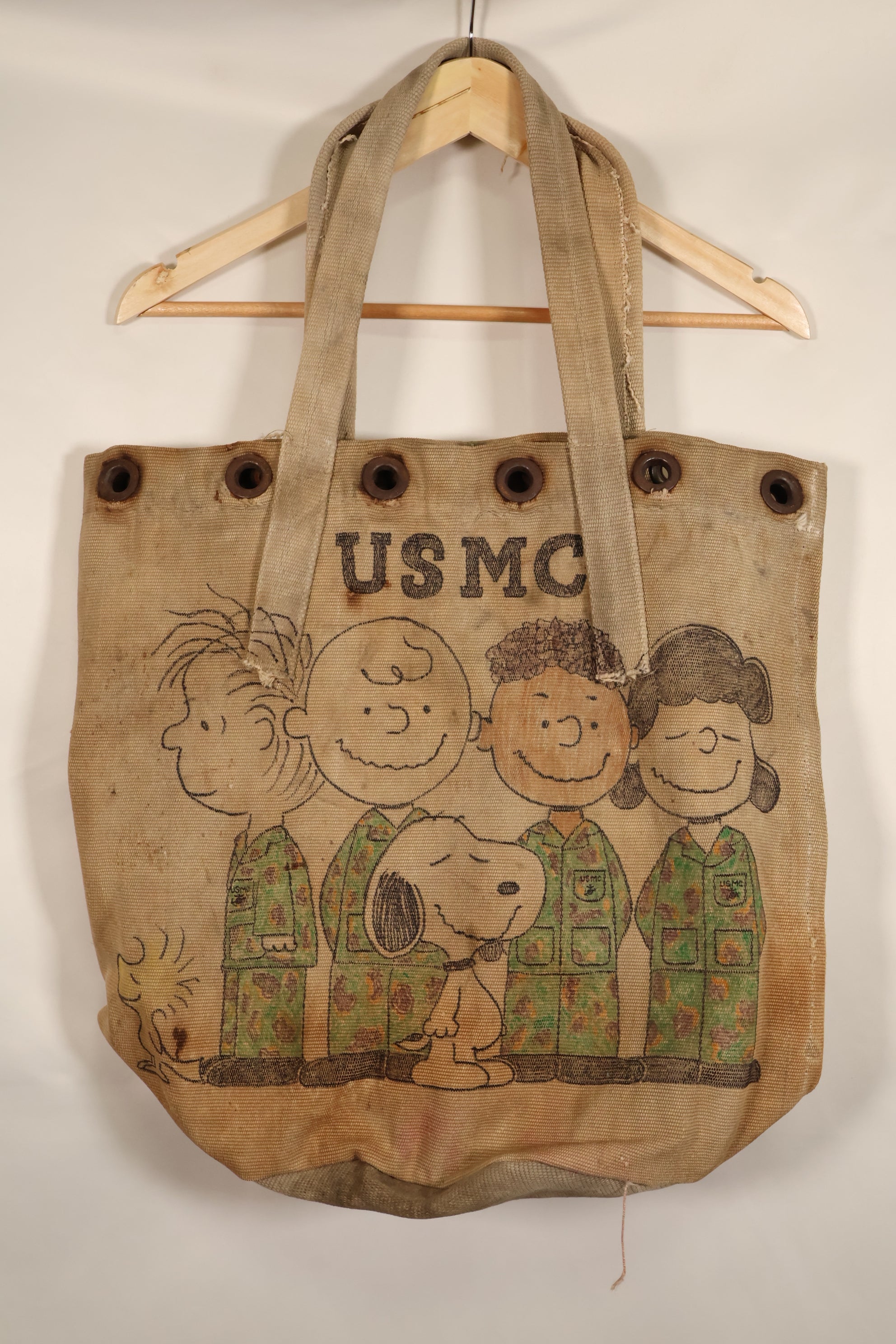 オーダーメイド品　WWII アメリカ海軍　ダッフルバッグ改造　スヌーピーモチーフ　LA Kitzfitz 製