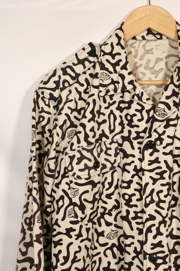 1980's Korean student camouflage clothing Hangul camouflage shirt, almost unused A