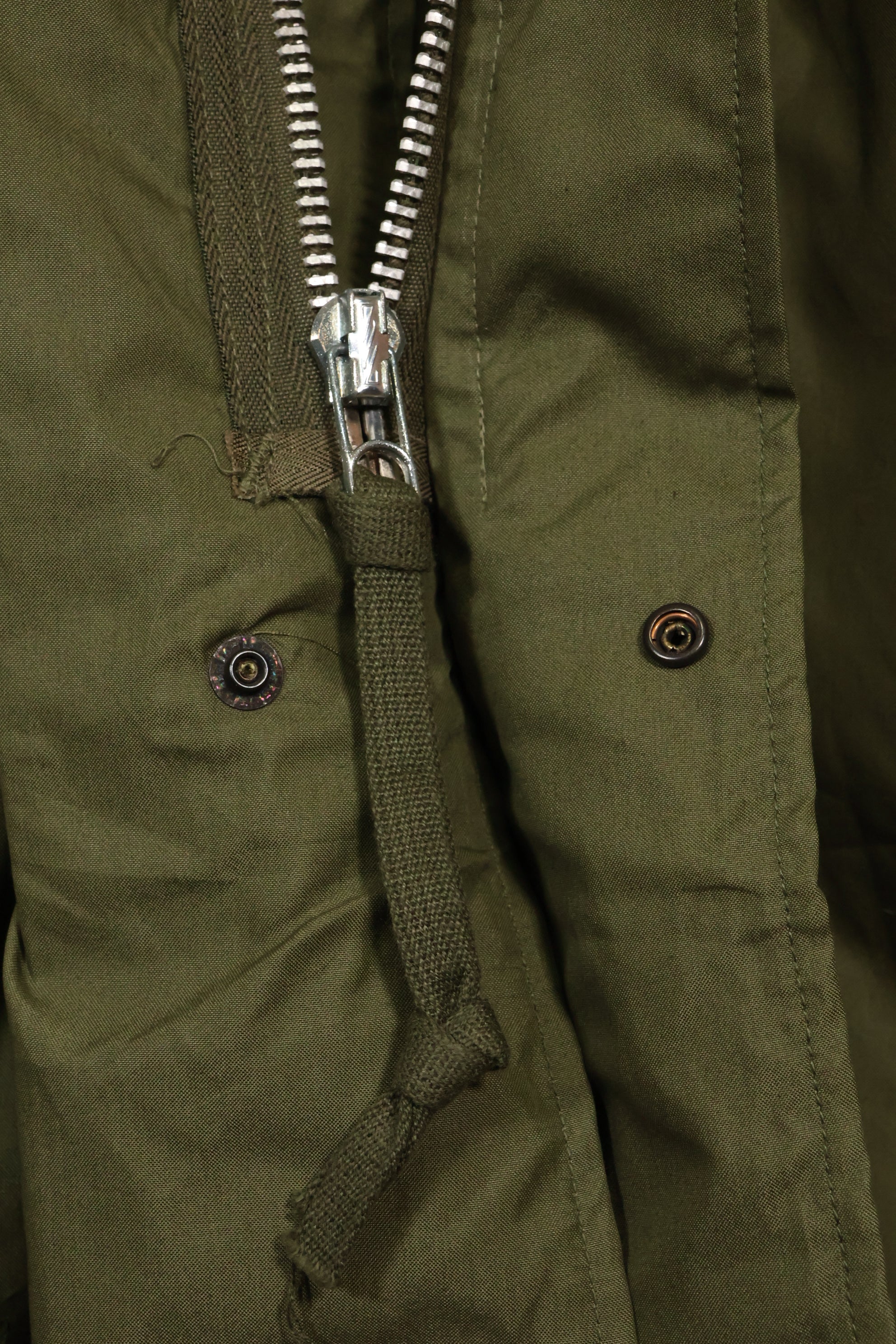 1970 Contract M-R Deadstock US Army M65 Field Parka, aluminum zipper, long term storage.