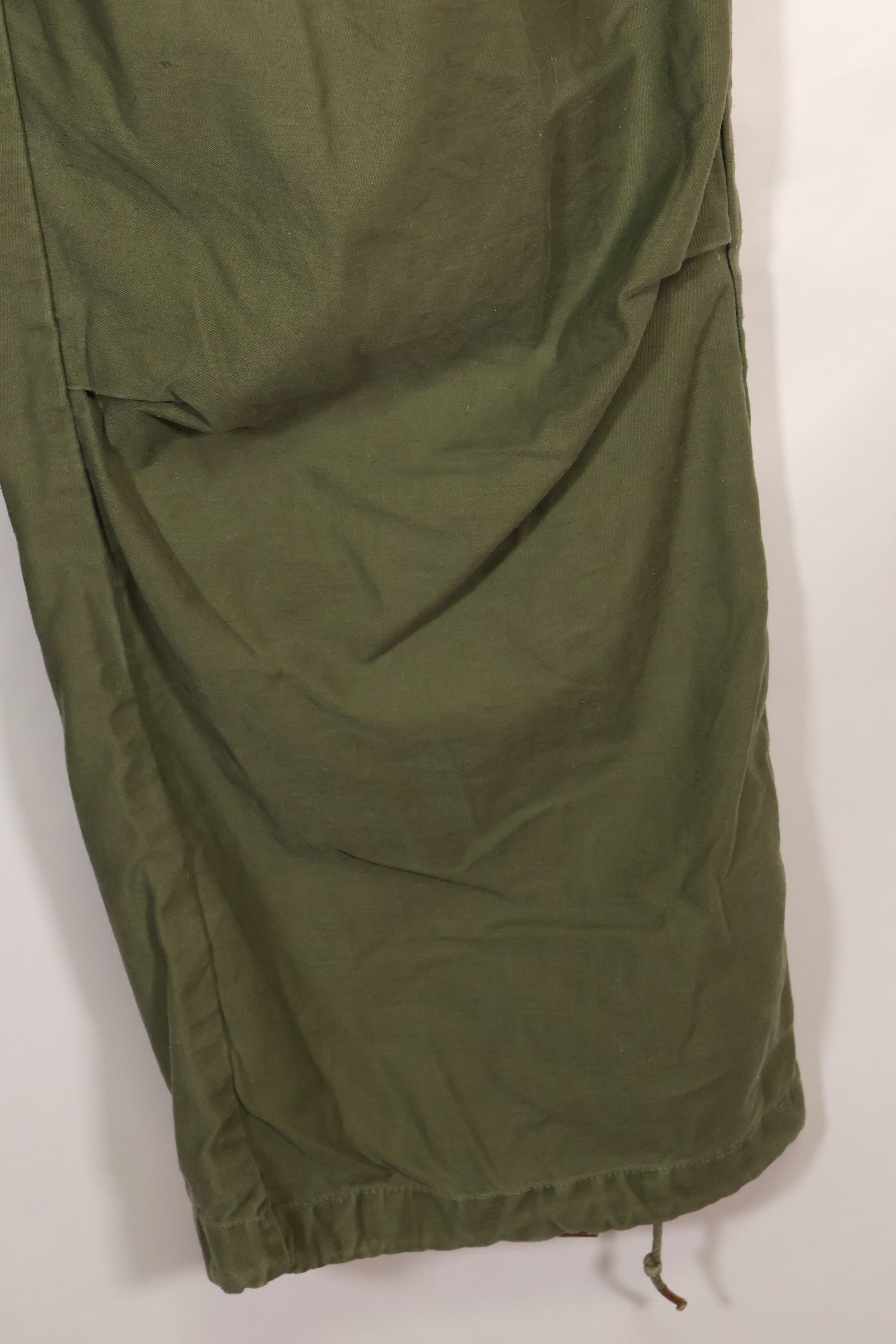 1960s-70s, estimated M-R U.S. Army M65 cotton field pants, used.