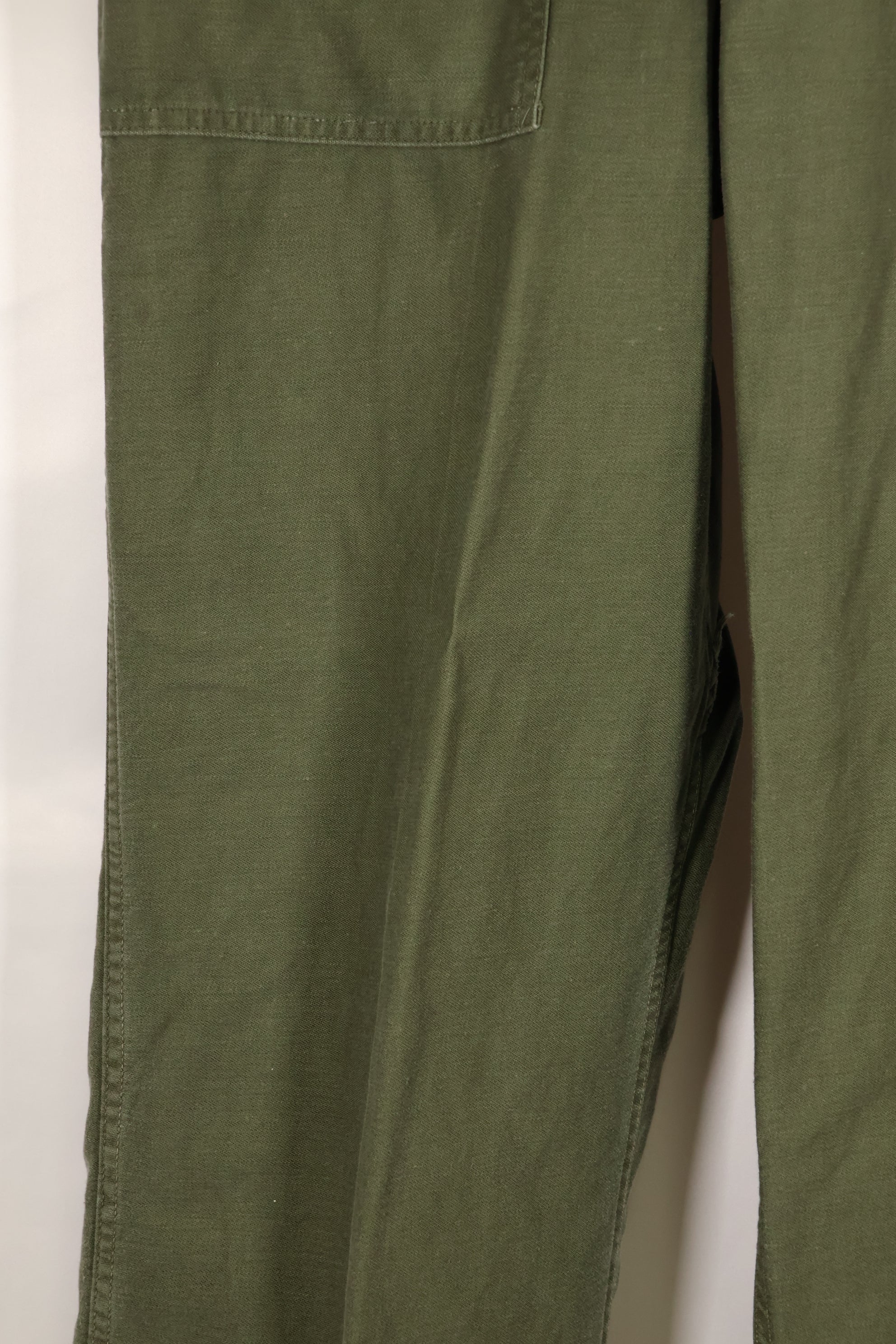 Early 1960s, estimated 34 OG-107 utility pants, baker pants, used.