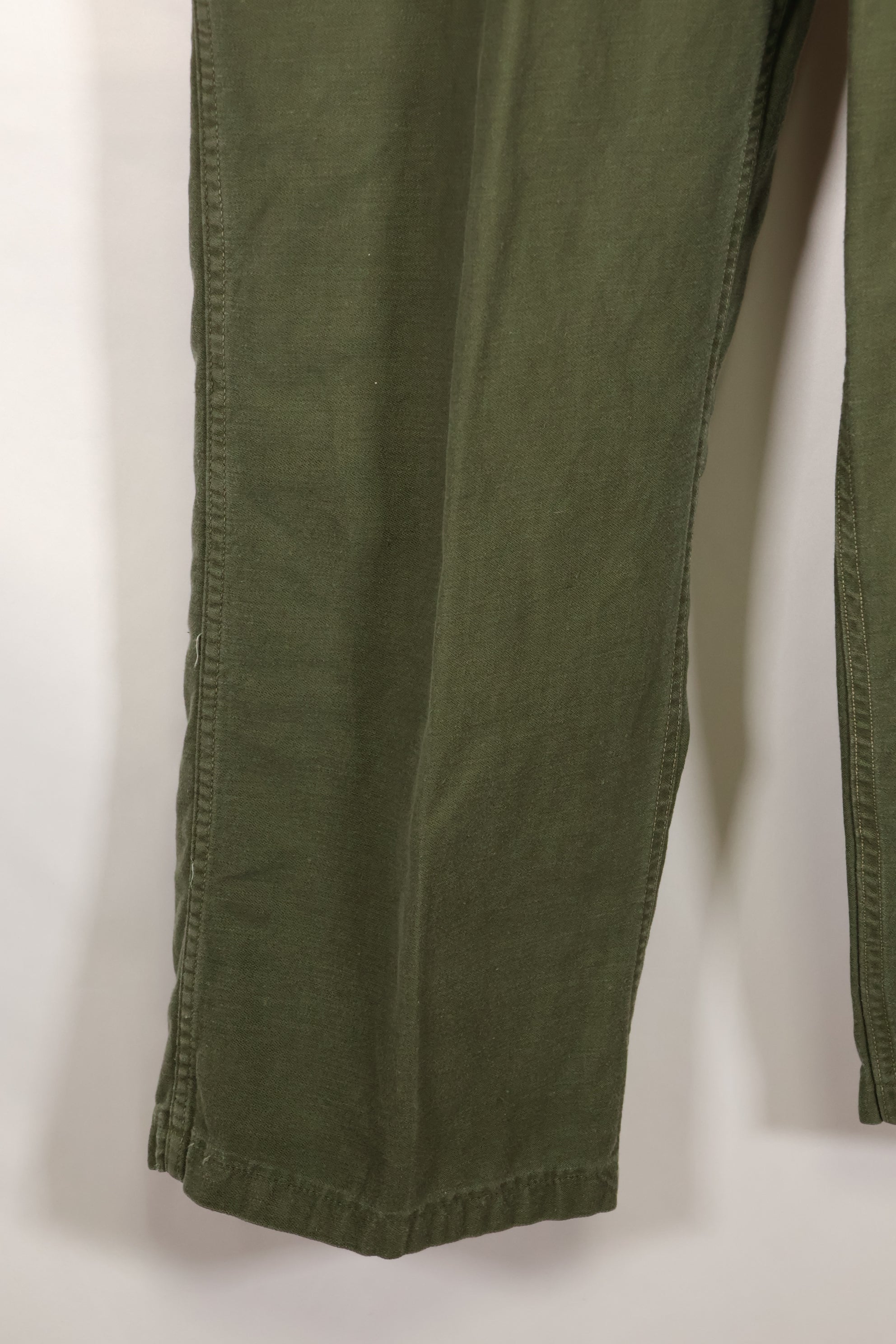 Early 1960s, estimated 34 OG-107 utility pants, baker pants, used.