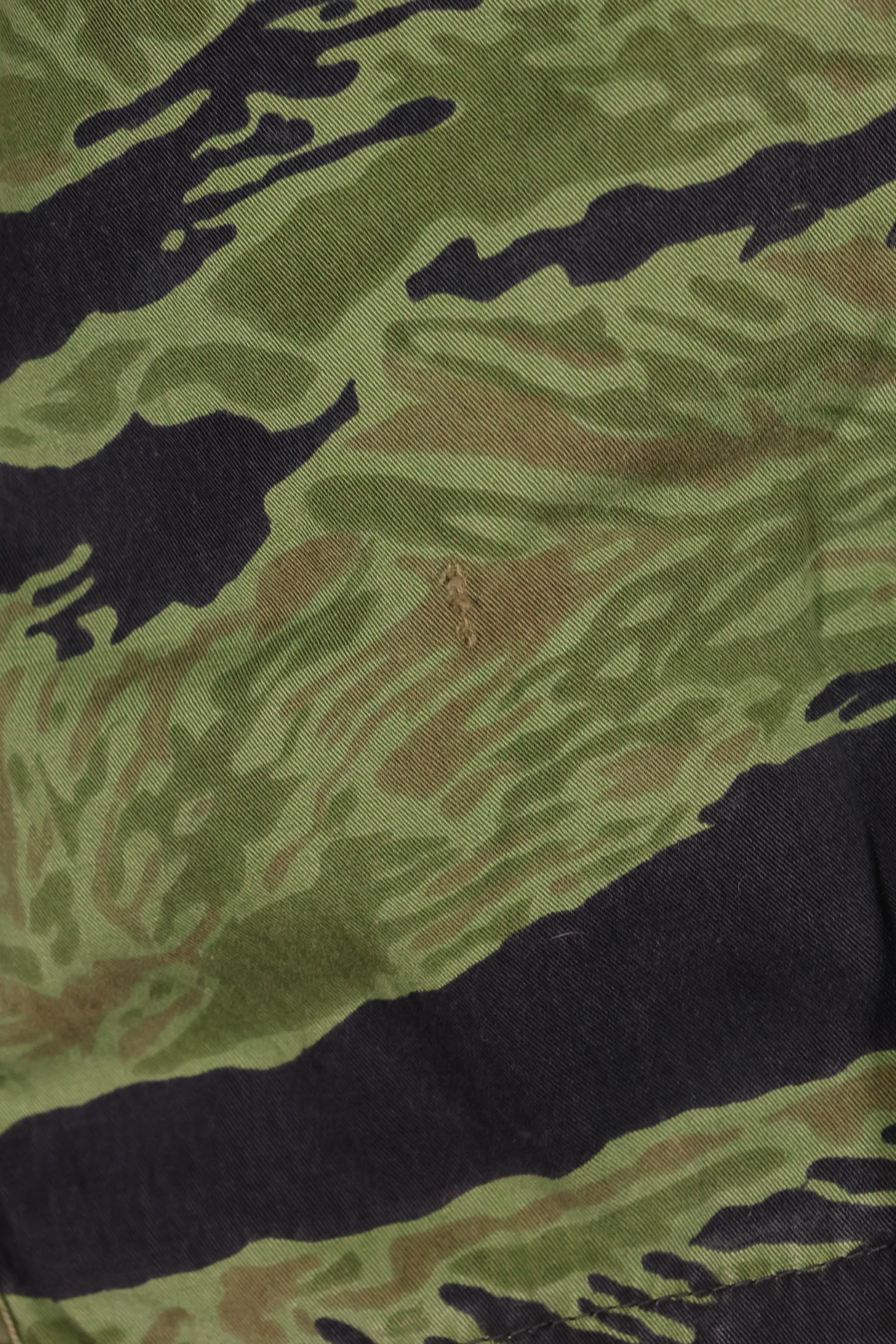 Late 1960s, South Vietnamese Marine Corps (VNMC), 4th Pattern, Sea Wave, Tiger Stripe Shirt, Used