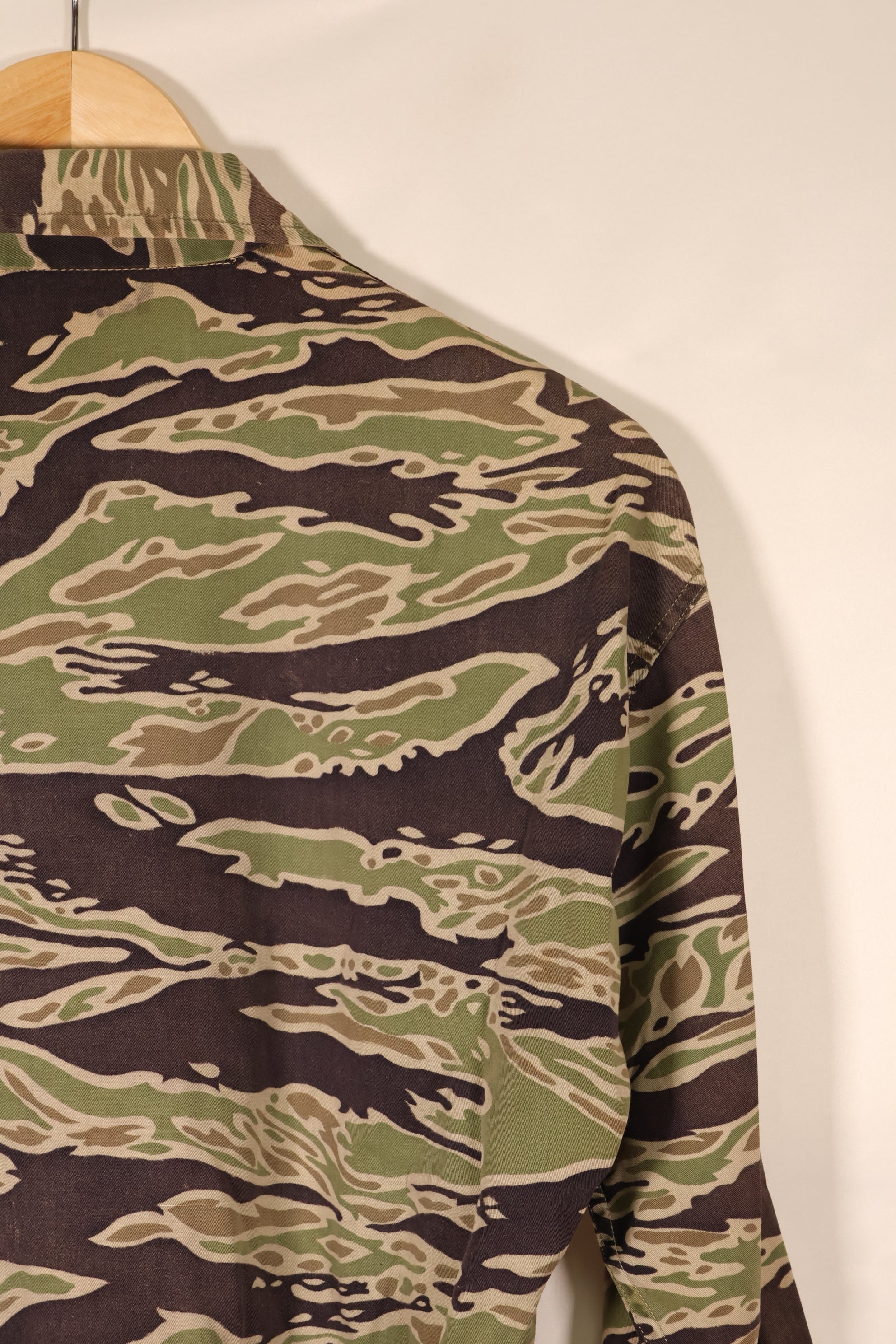 Late 1960s—Estimated US-S—Late War Lightweight—Tiger Stripe—Shirt—Some wear and fading—Used