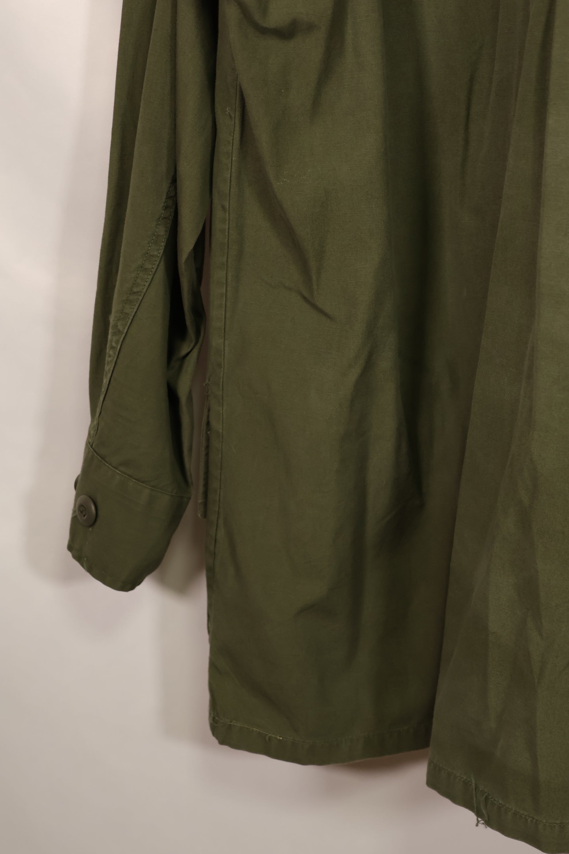 Real circa 1966-1967 lot 3rd Model Jungle Fatigue Jacket, used, size unreadable.