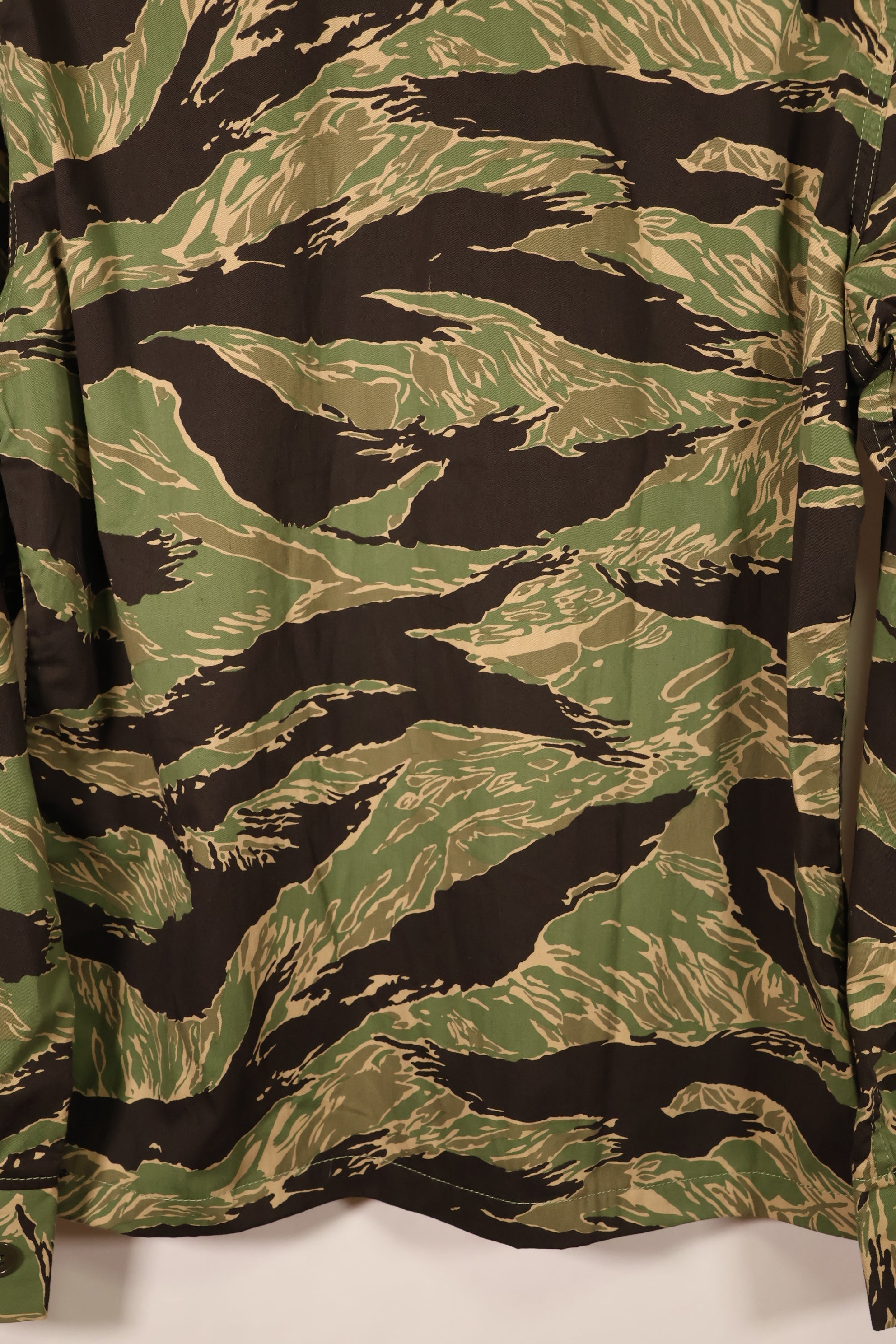 2025 US-M MILITARIA 1911 TIGER STRIPE CINEMA EDITION US-Cut Shirt, Like-New Condition