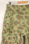 1940's P-44 frogskin camouflage pants USMC, faded, scratched, used.