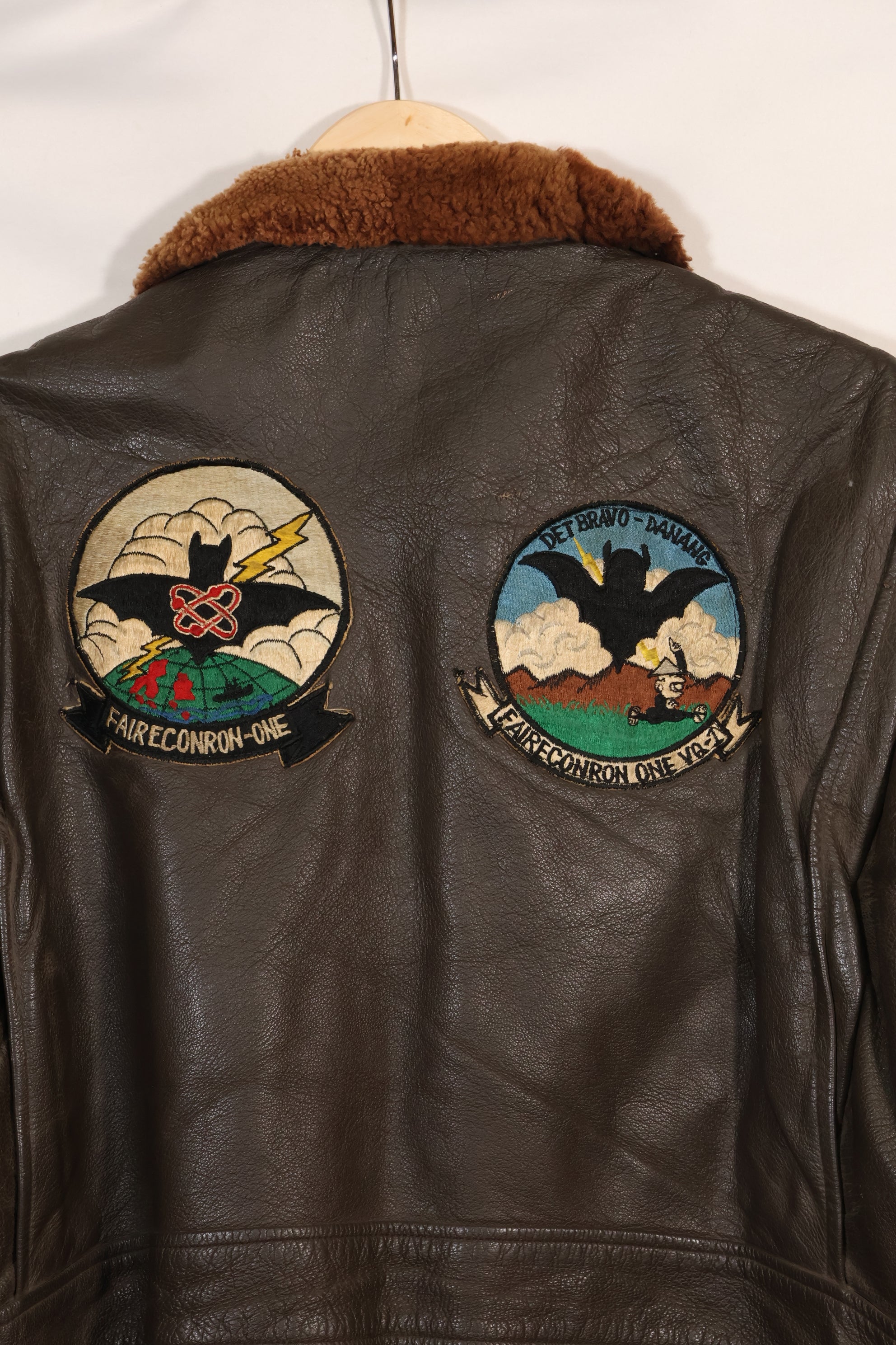 1968 contract size 42 US Navy G-1 flight jacket FAIRECONRON ONE used