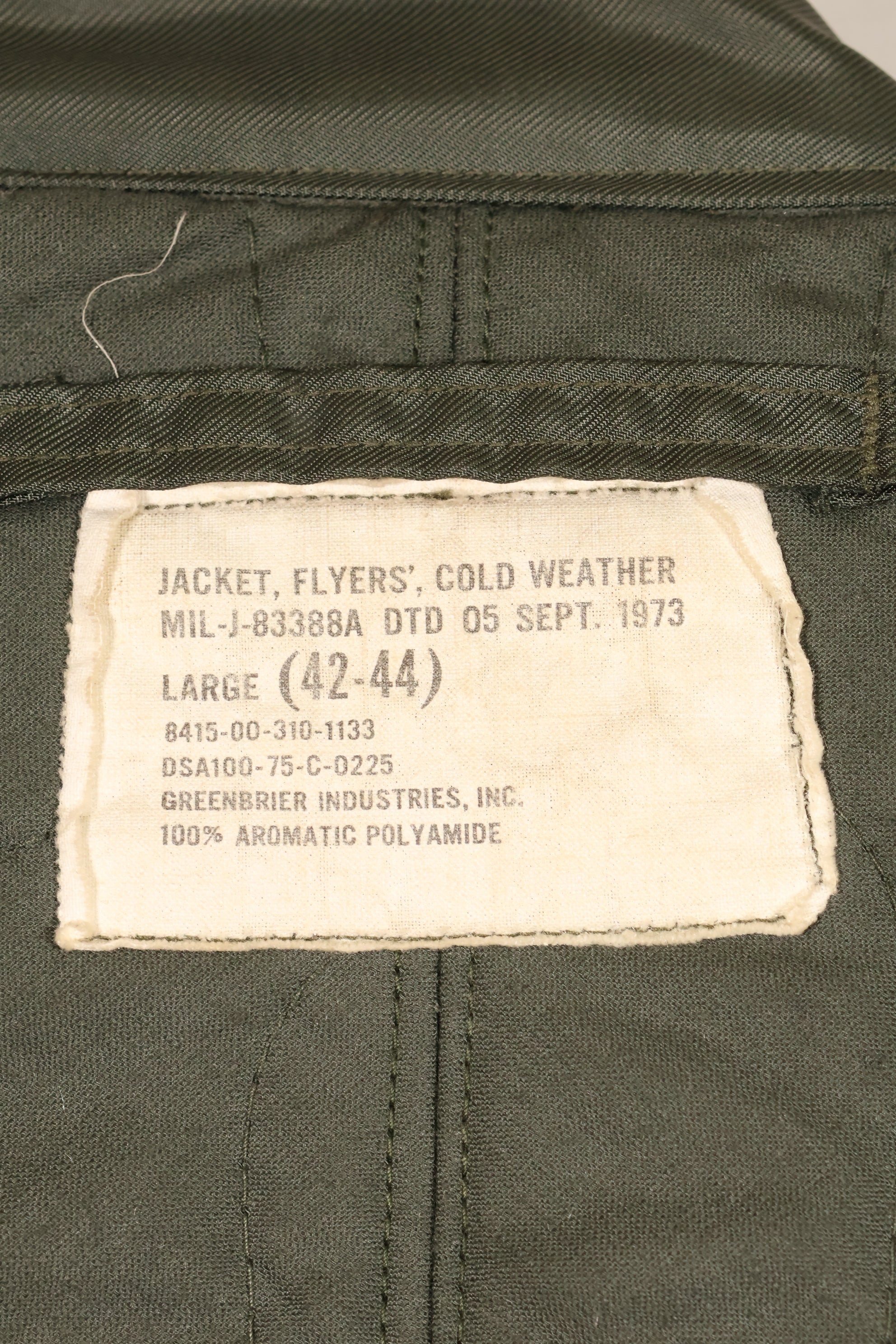 1975 Contract LARGE US Navy CWU-45P Flight Jacket with Intermediates Pockets Used