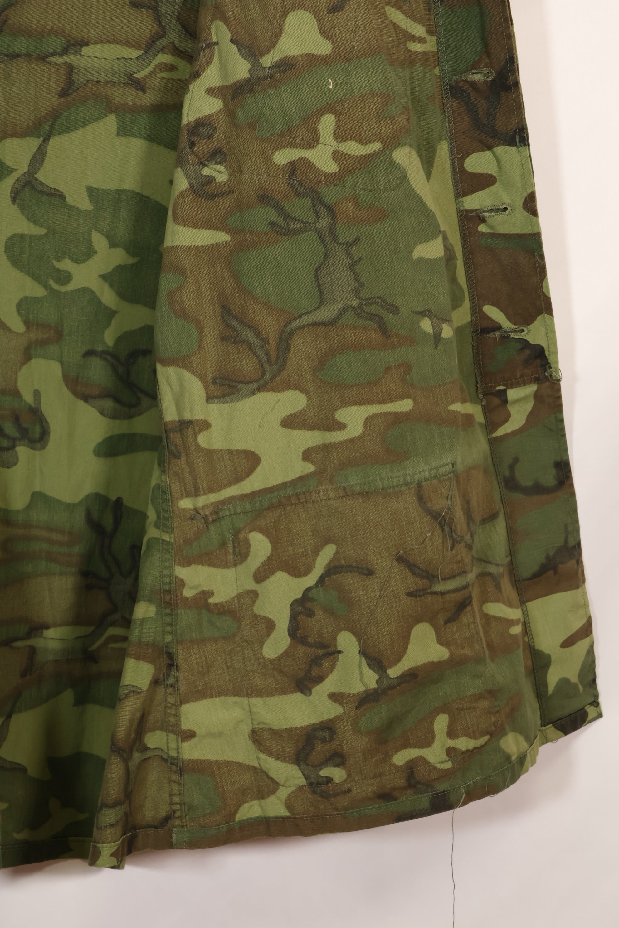 Circa 1967 L-R Non Ripstop Early Print ERDL Fatigue Jacket Used