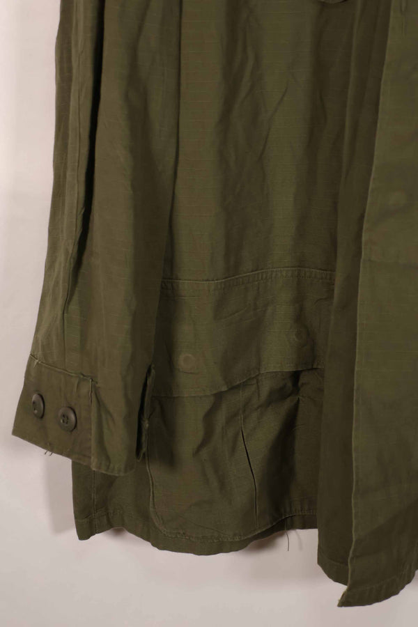 Real 1969 4th Model Jungle Fatigue Jacket L-L with Army patch, used.