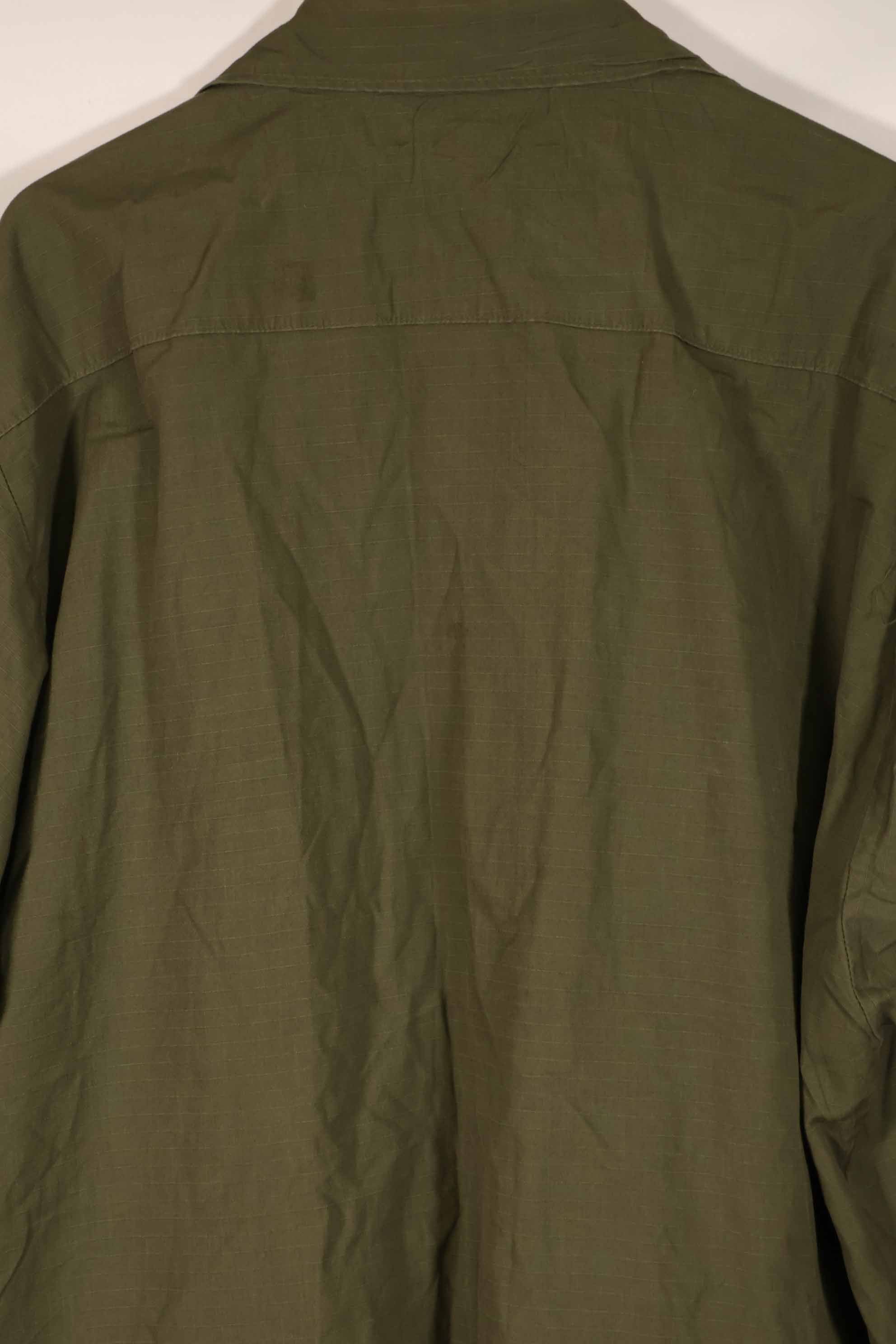 Real 1969 4th Model Jungle Fatigue Jacket L-L with Army patch, used.