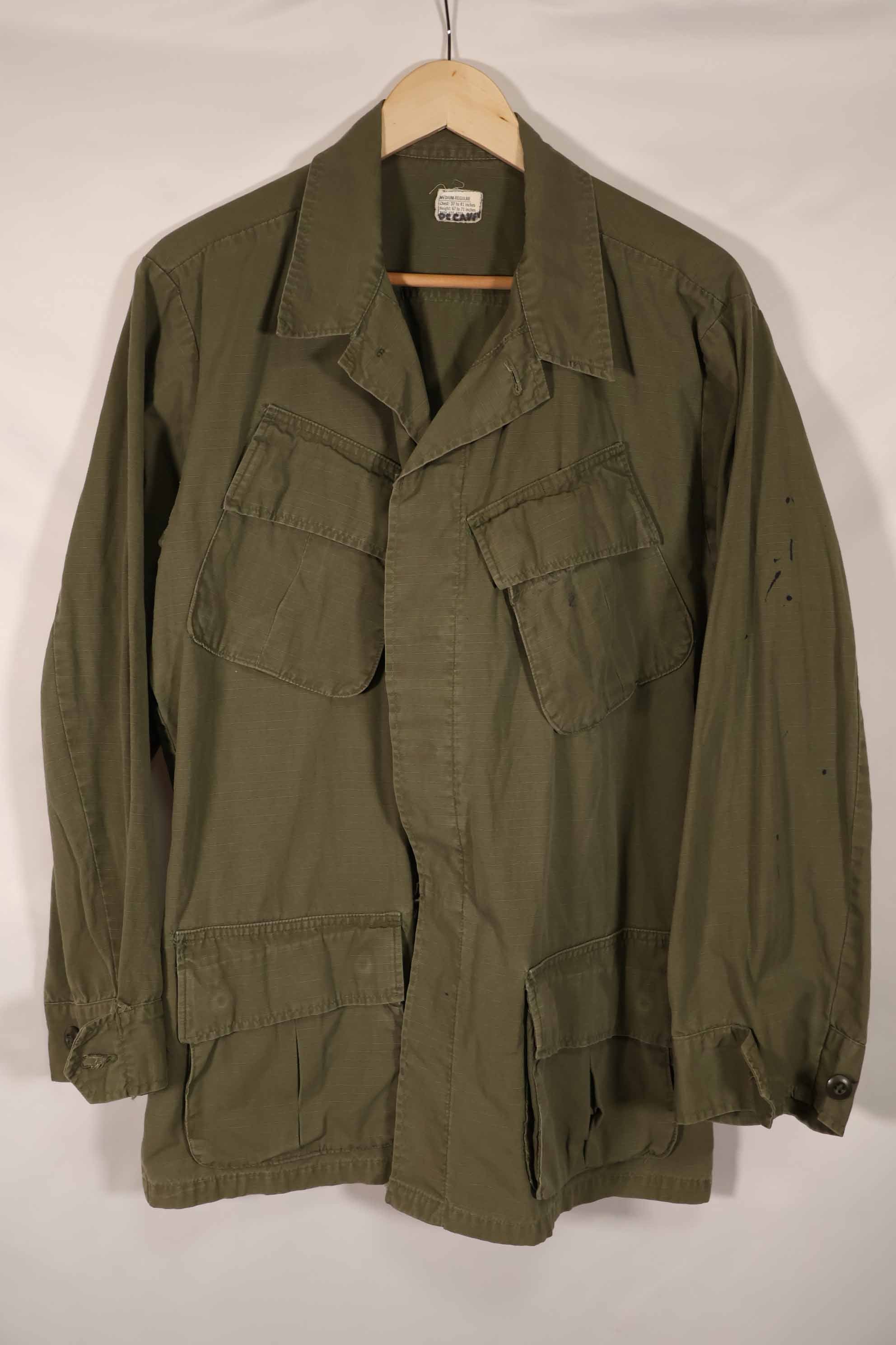 Real 1970 4th Model Jungle Fatigue Jacket M-R Sleeve stains, used.