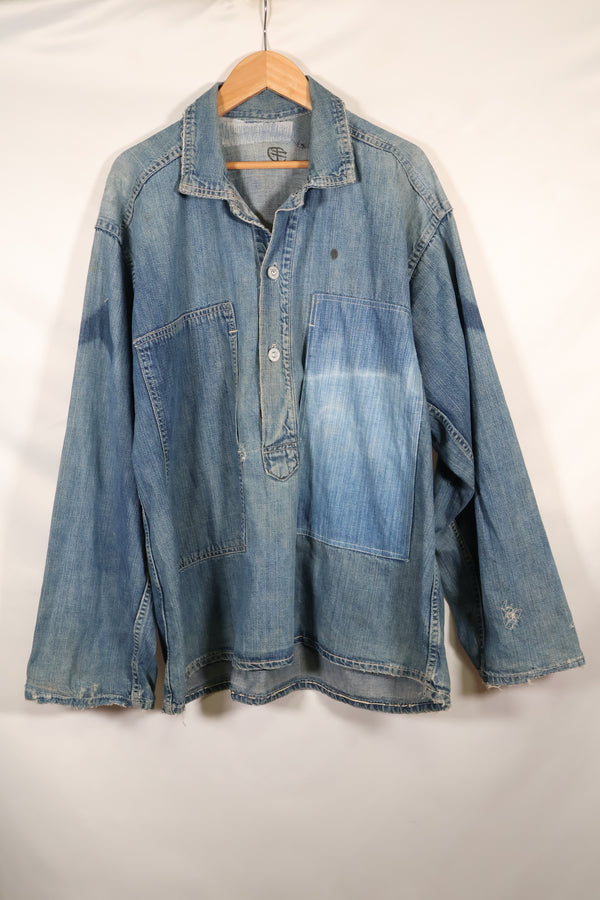 1930s U.S. Army denim pullover shirt, 3 buttons, used.