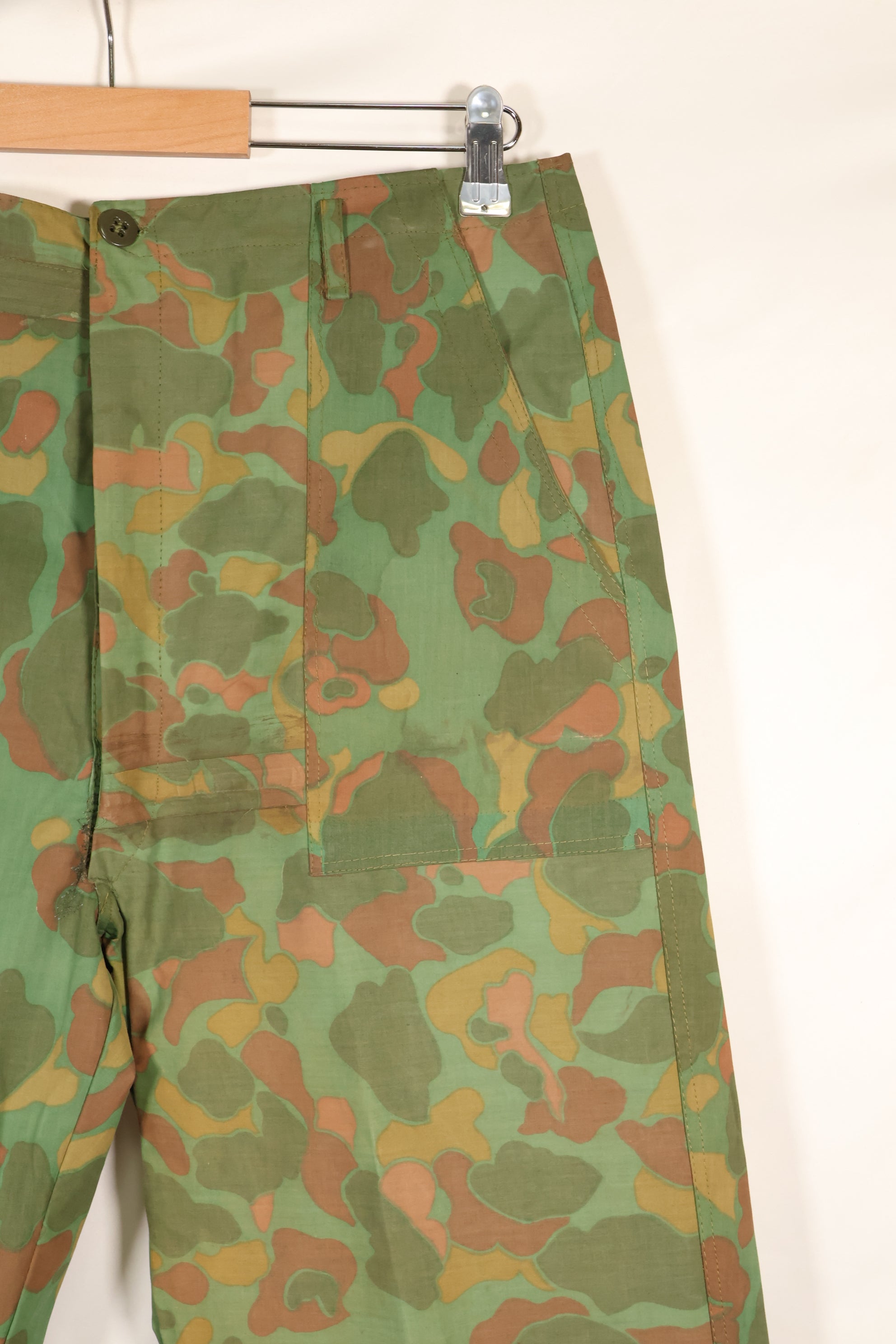 1960's Privately Sourced U.S. Marine Corps Frogskin Poncho Shirt and Pants Set Made in South Vietnam