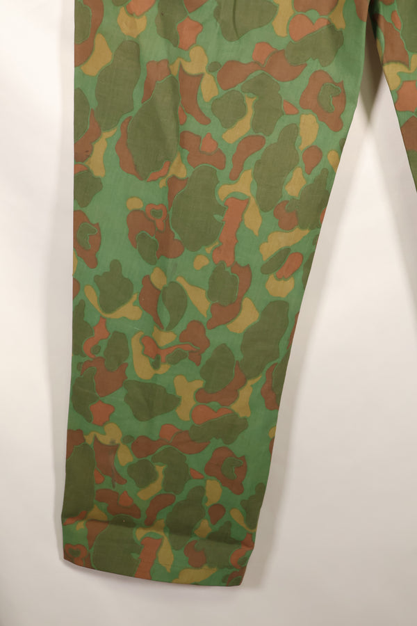 1960's Privately Sourced U.S. Marine Corps Frogskin Poncho Shirt and Pants Set Made in South Vietnam