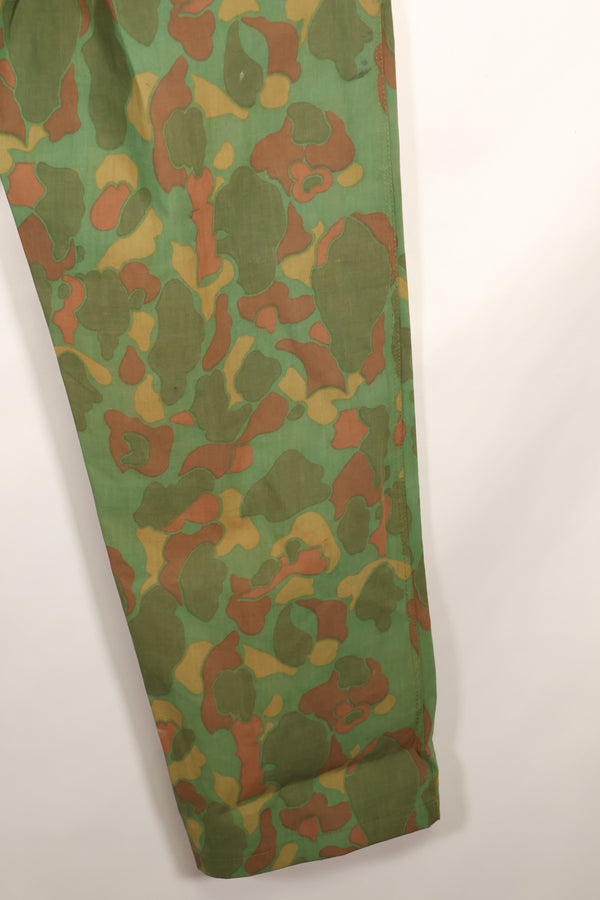 1960's Privately Sourced U.S. Marine Corps Frogskin Poncho Shirt and Pants Set Made in South Vietnam