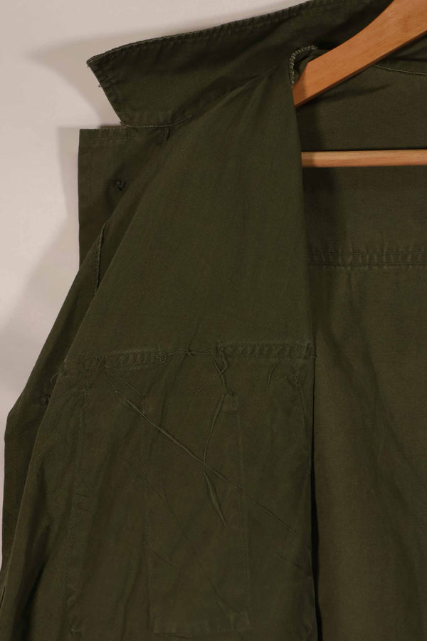 Real unknown year of manufacture 3rd Model Jungle Fatigue Jacket, no size tag, used.