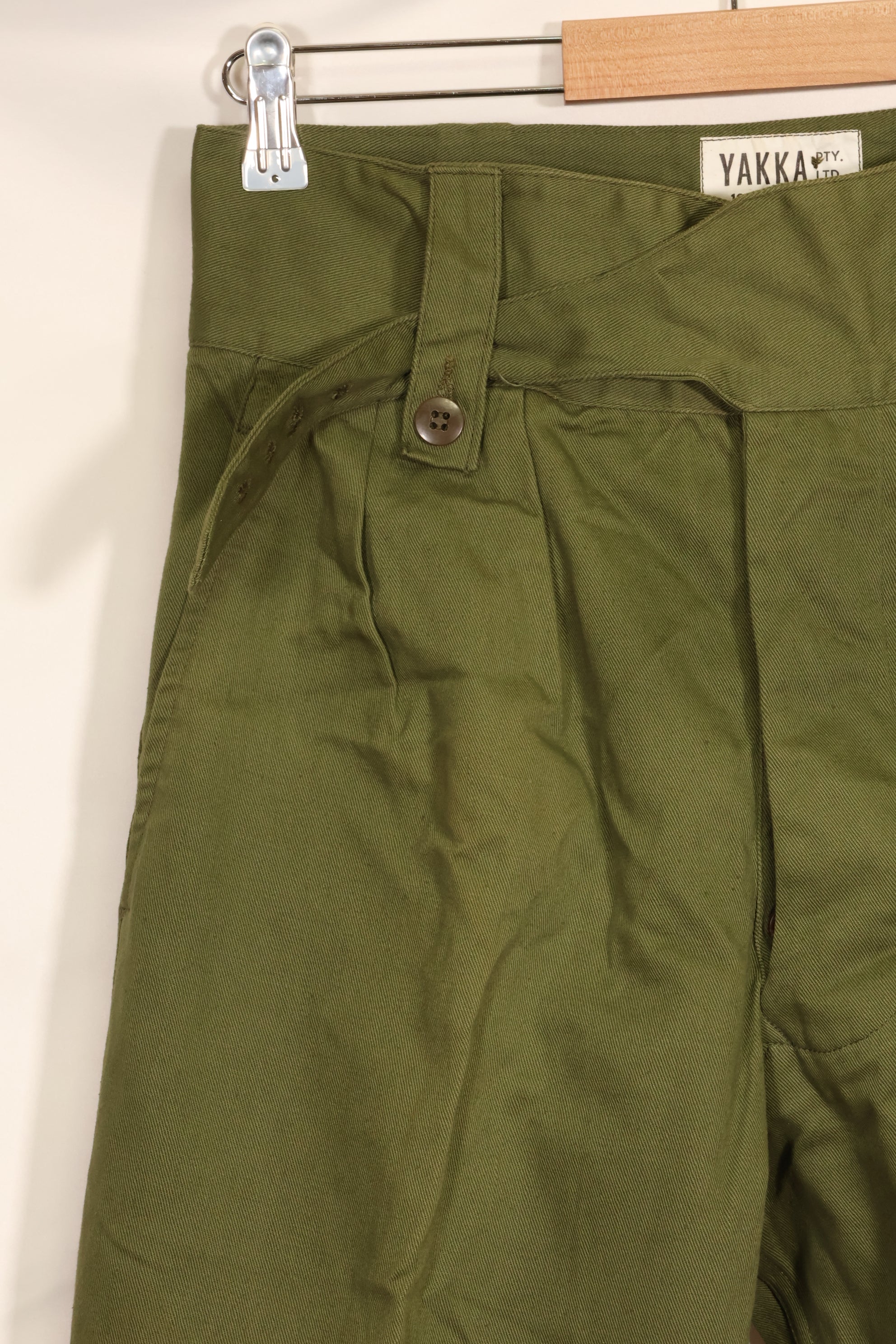 1967 contract almost dead stock Vietnam War Australian Army feel pants, almost unused.