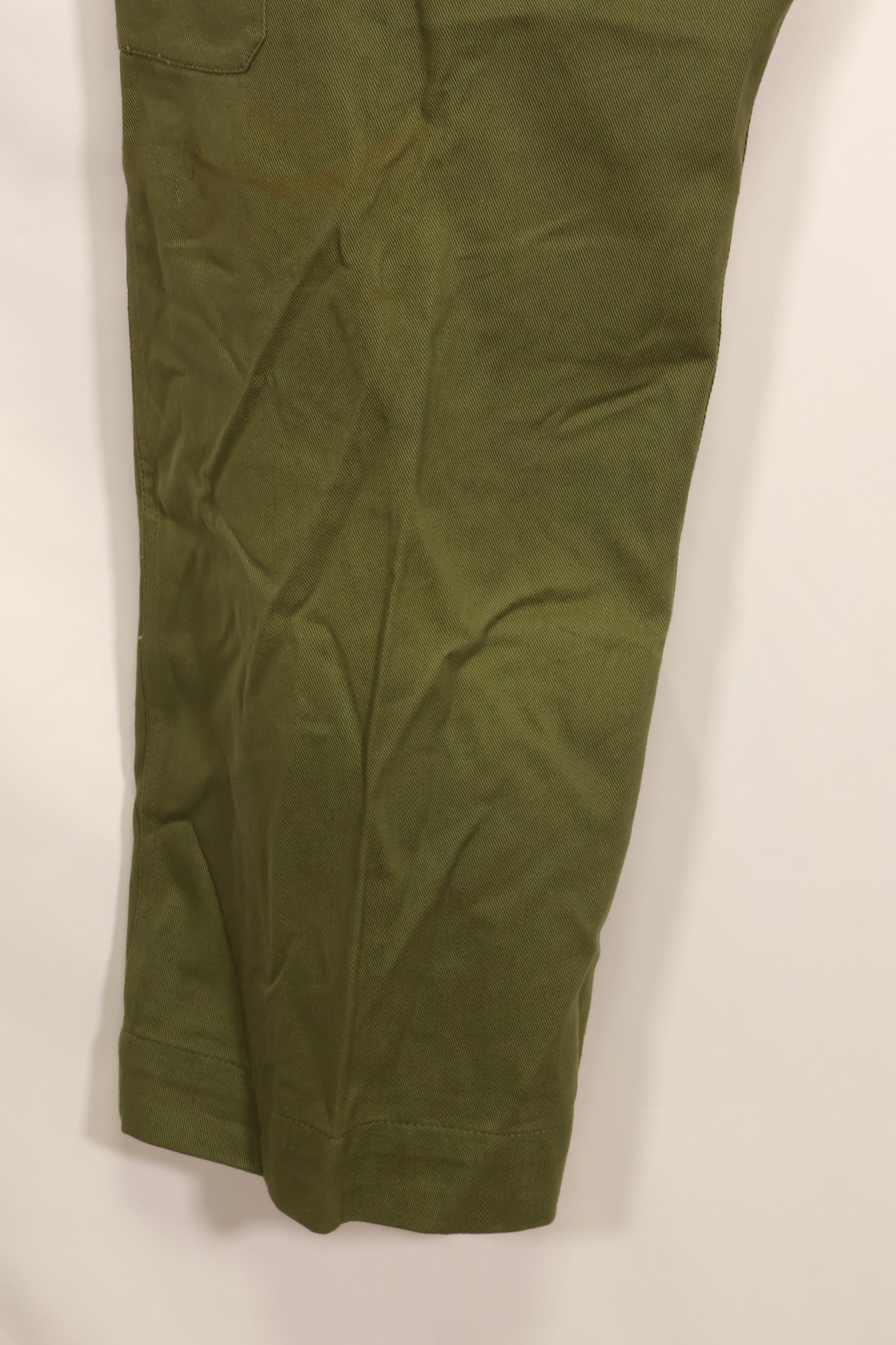 1967 contract almost dead stock Vietnam War Australian Army feel pants, almost unused.