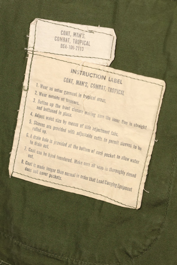 Circa 1966-67 L-R 2nd Model 3rd Model eclectic jungle fatigues jacket, used, good condition.