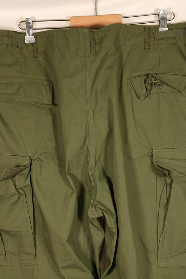 1967 Deadstock X-L-R 3rd Model Jungle Fatigue Pants, No Rips, Good Condition