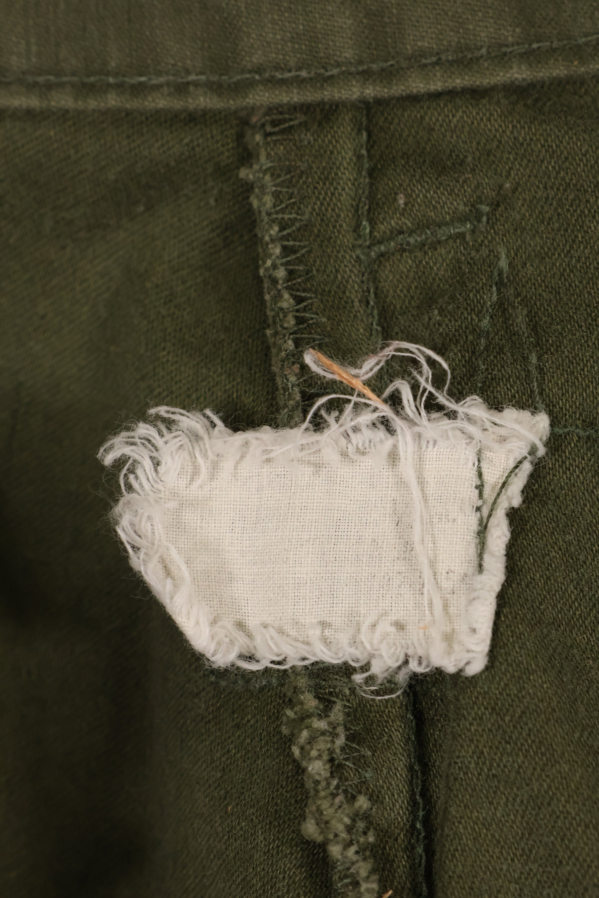 1970s lot, estimated size M-R, M65 field pants, cold weather specs, used.