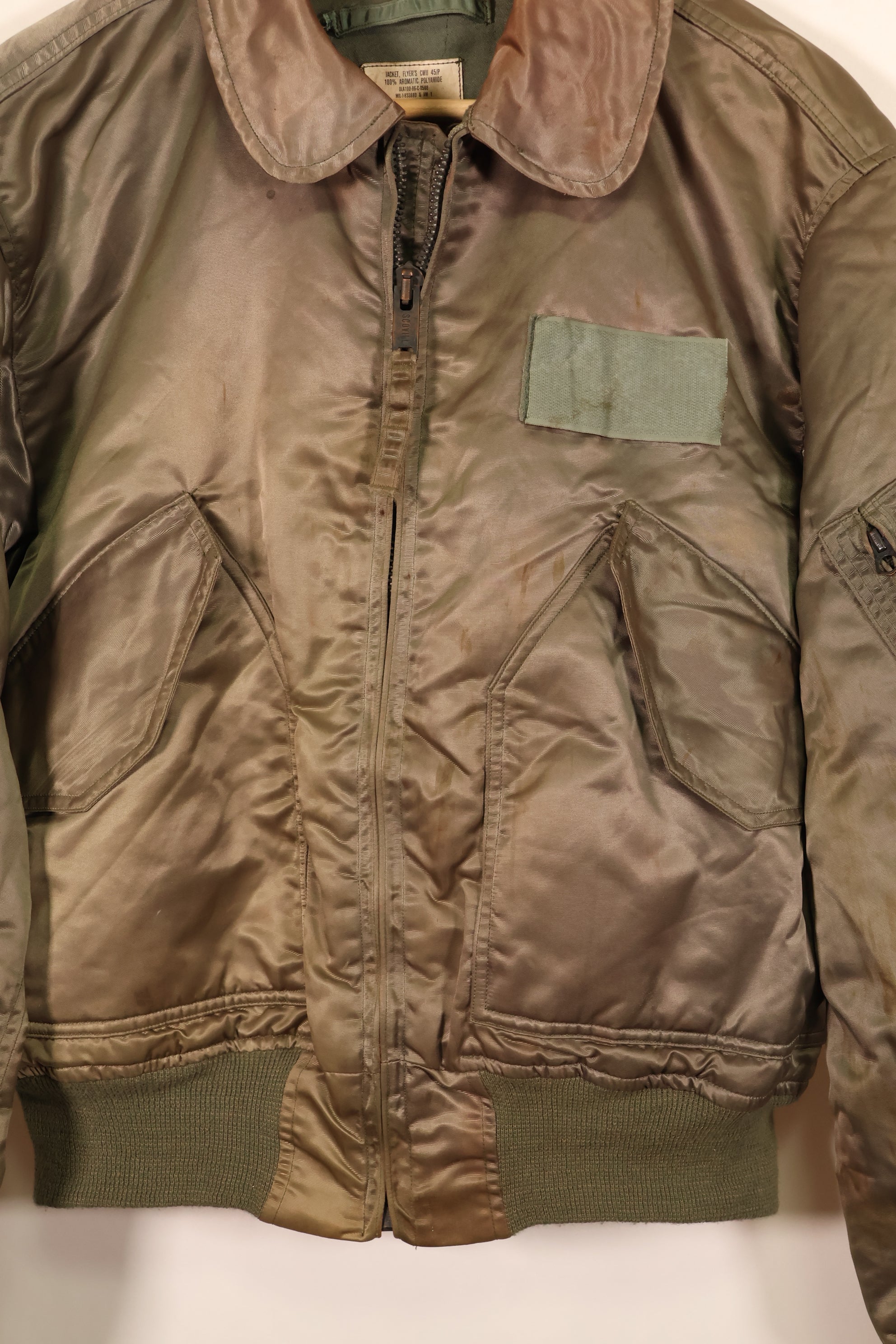 1986 Contract, MEDIUM, U.S. Navy, CWU-45P, Intermediate Zone, Flight Jacket, Used