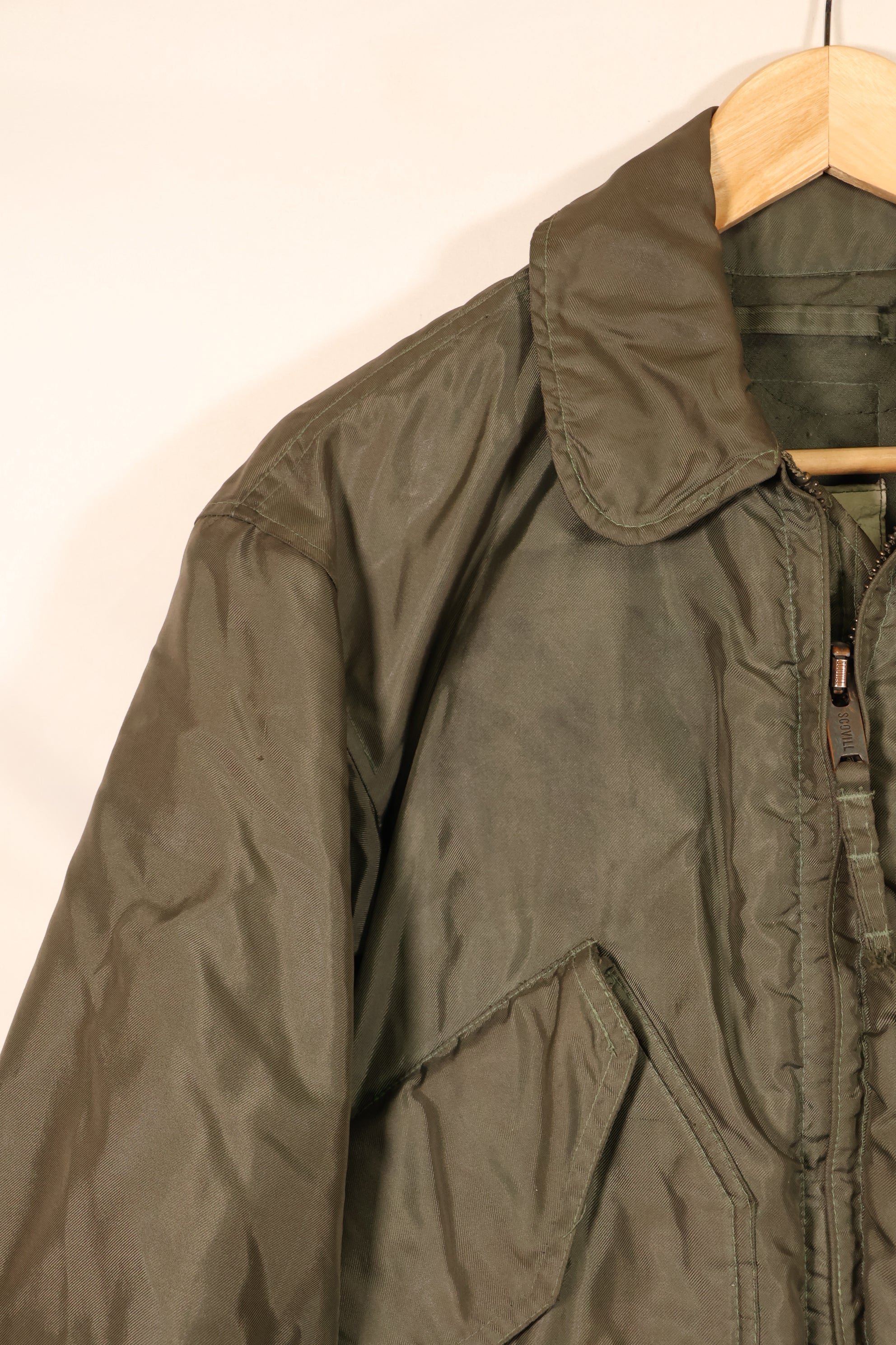 Estimated late 1980s; S–M; U.S. Navy; CWU-45P; Intermediate Flight Jacket; Used
