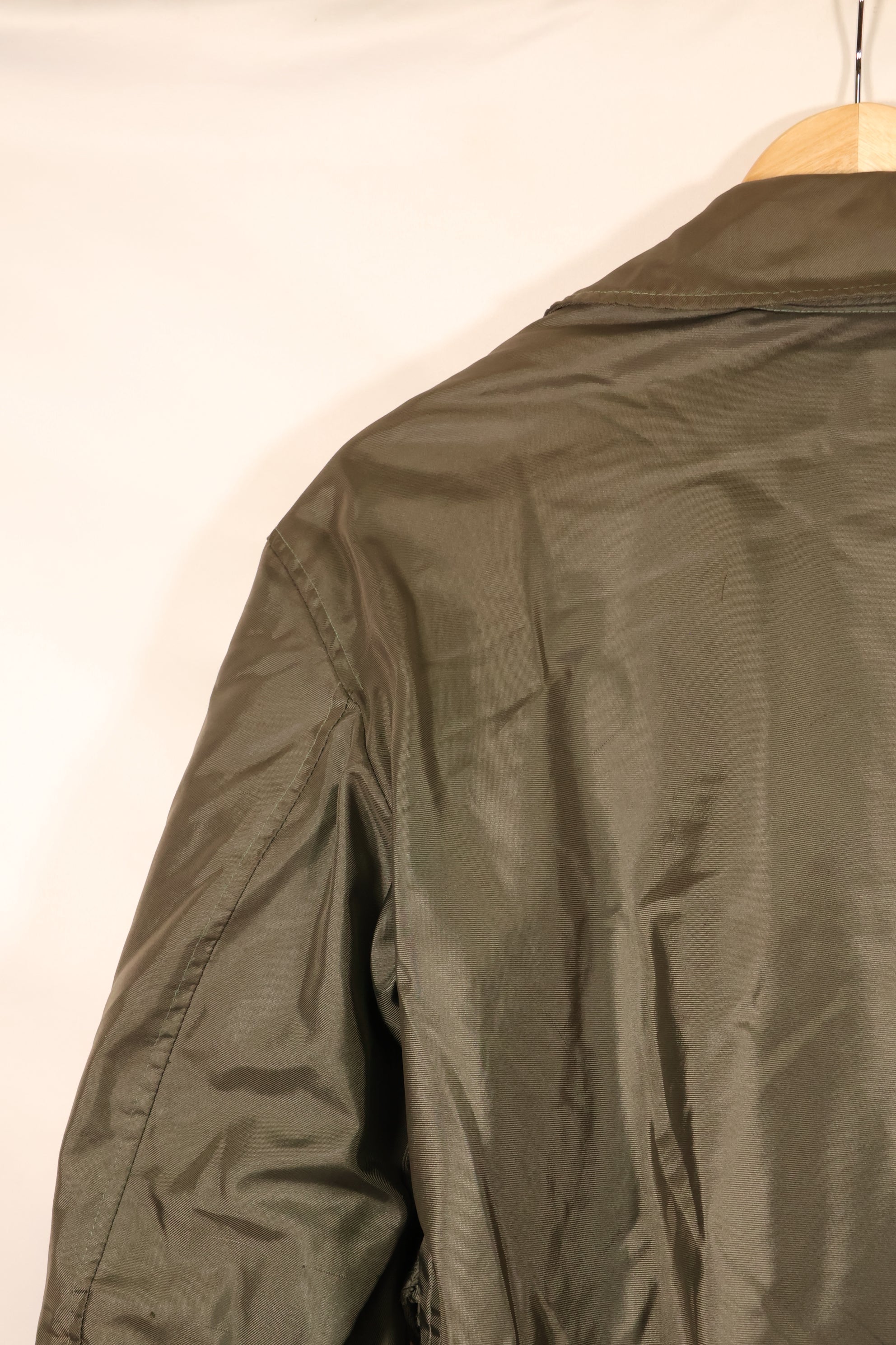 Estimated late 1980s; S–M; U.S. Navy; CWU-45P; Intermediate Flight Jacket; Used